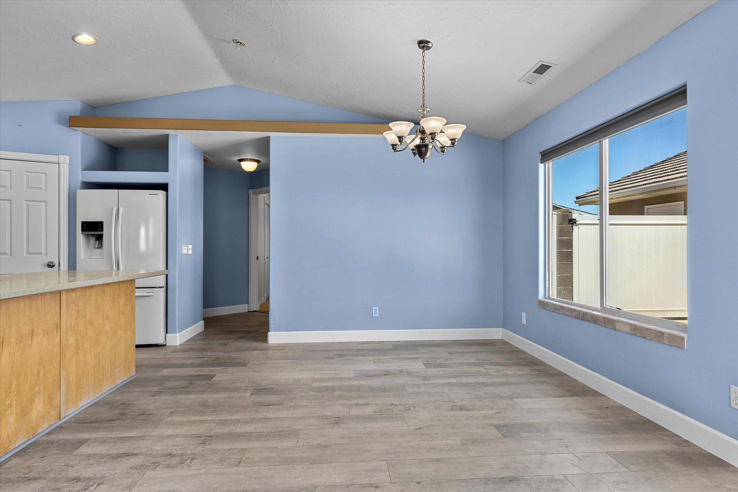 QUAIL LAKE ESTATES - Residential