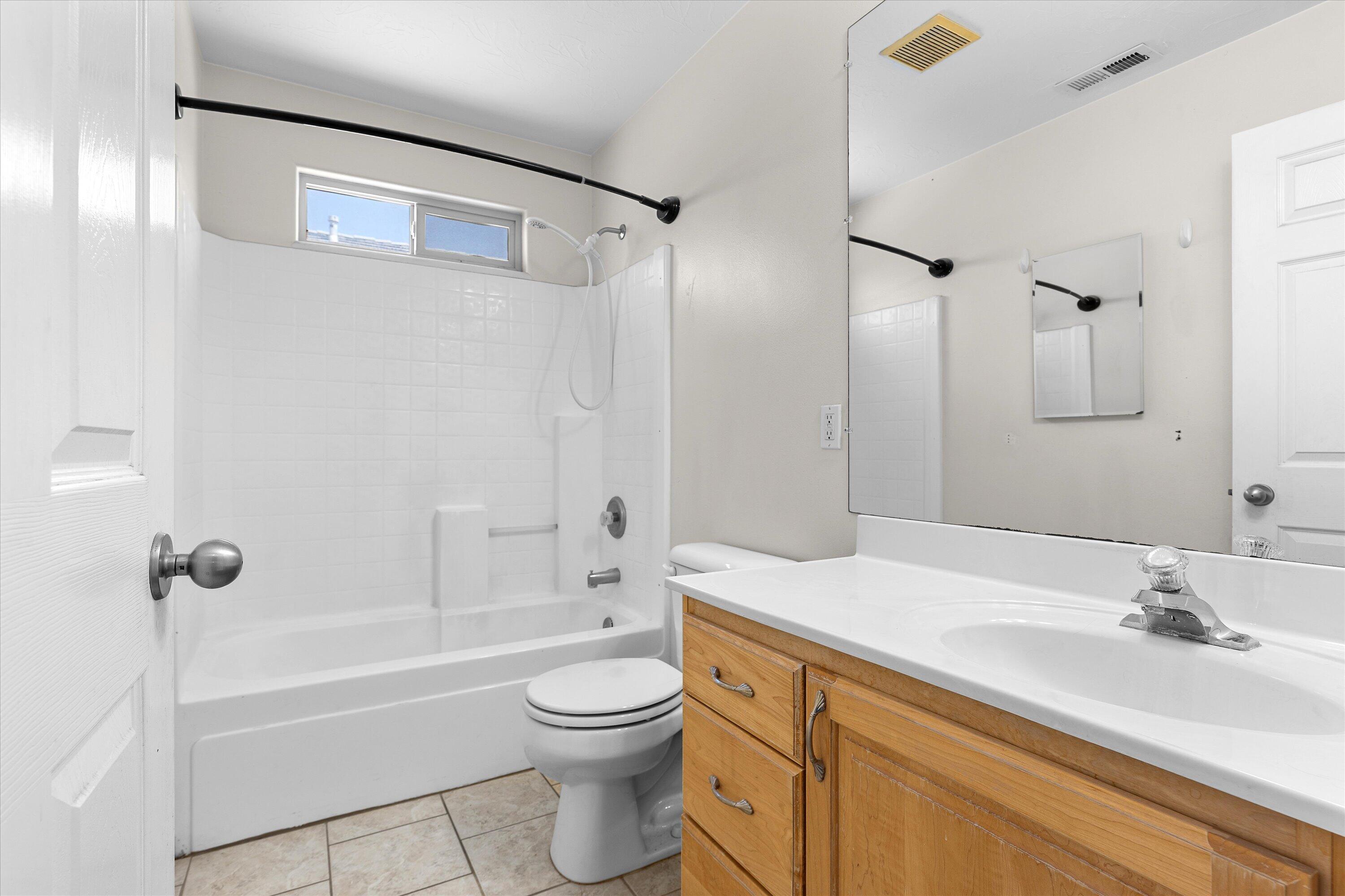 QUAIL LAKE ESTATES - Residential