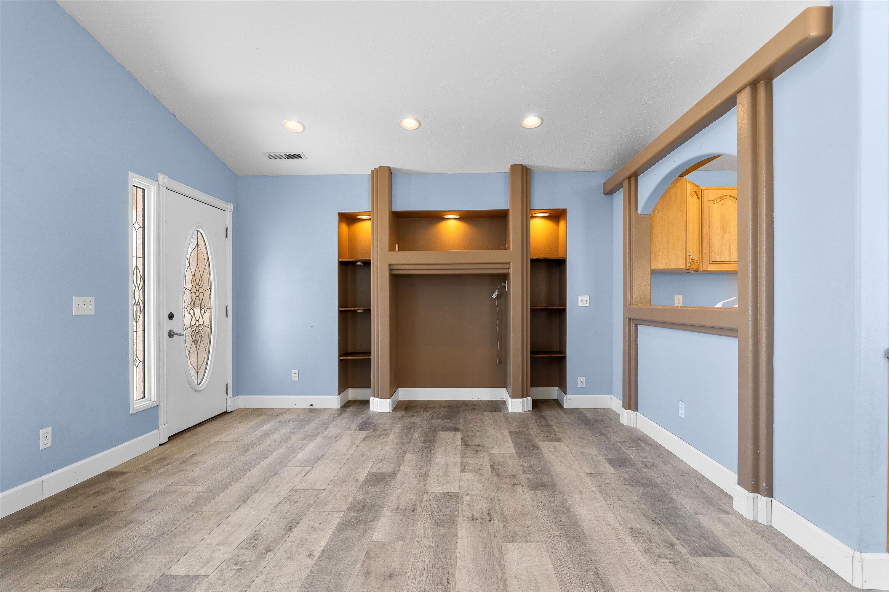 QUAIL LAKE ESTATES - Residential