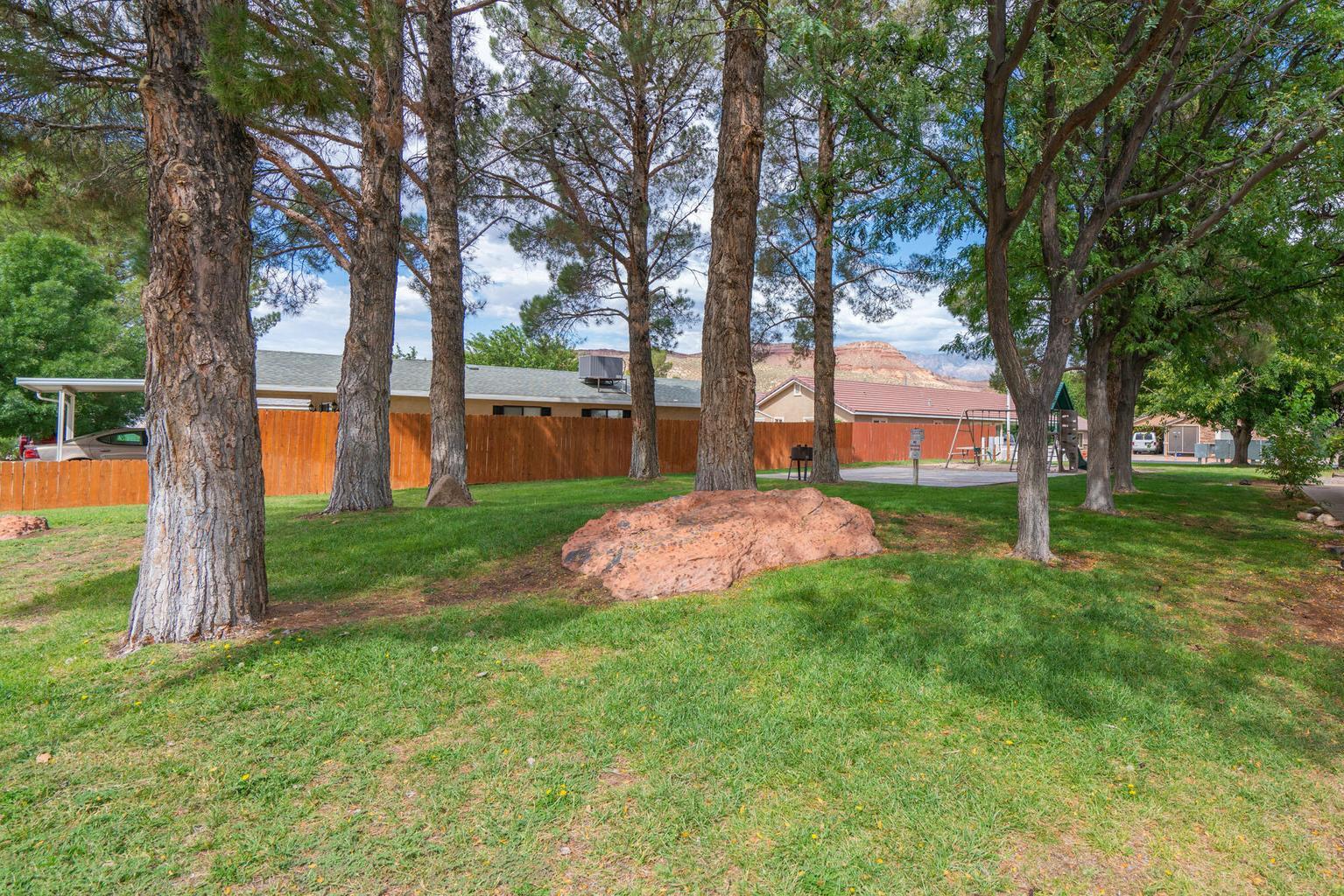 QUAIL LAKE ESTATES - Residential