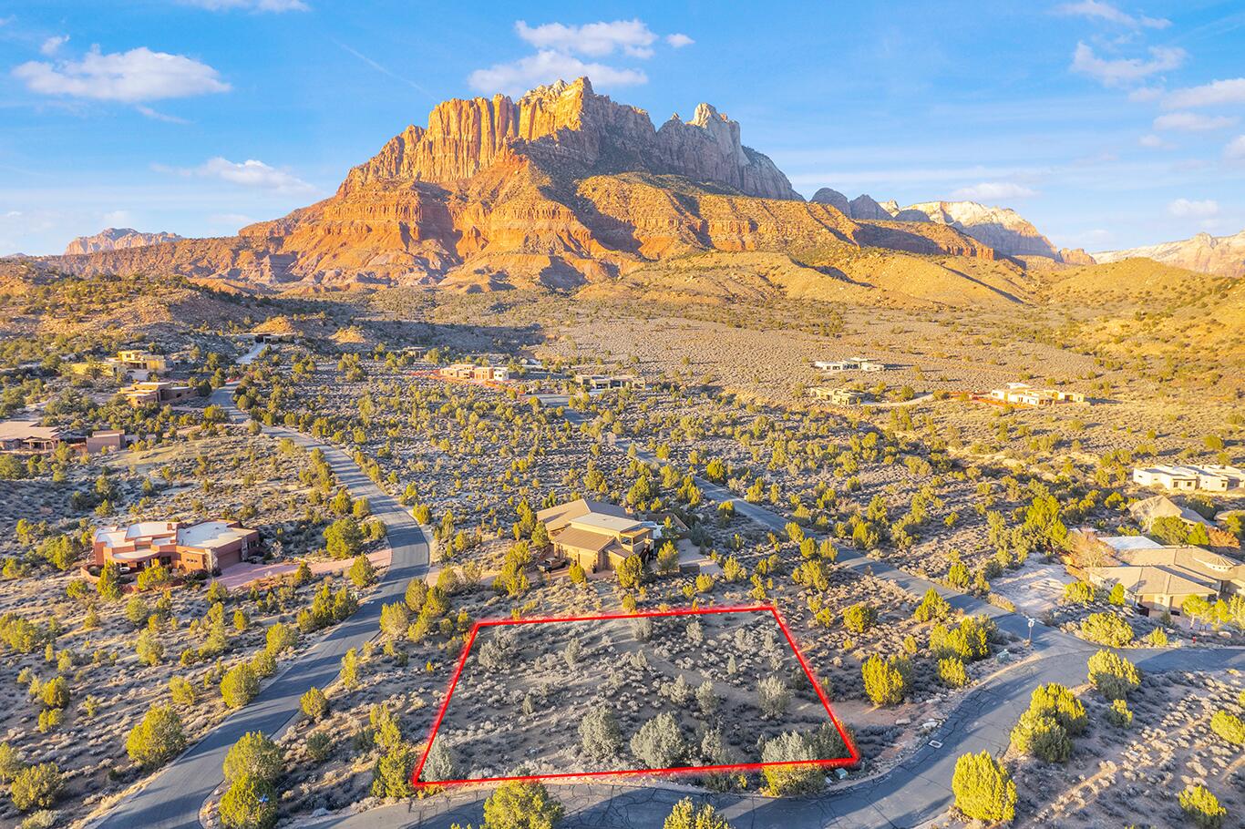 ANASAZI PLATEAU - Land