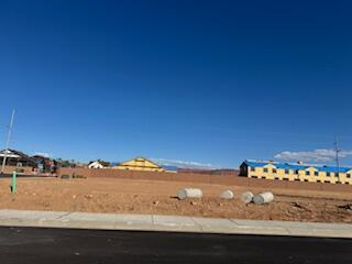 MOORLAND PARK - Land