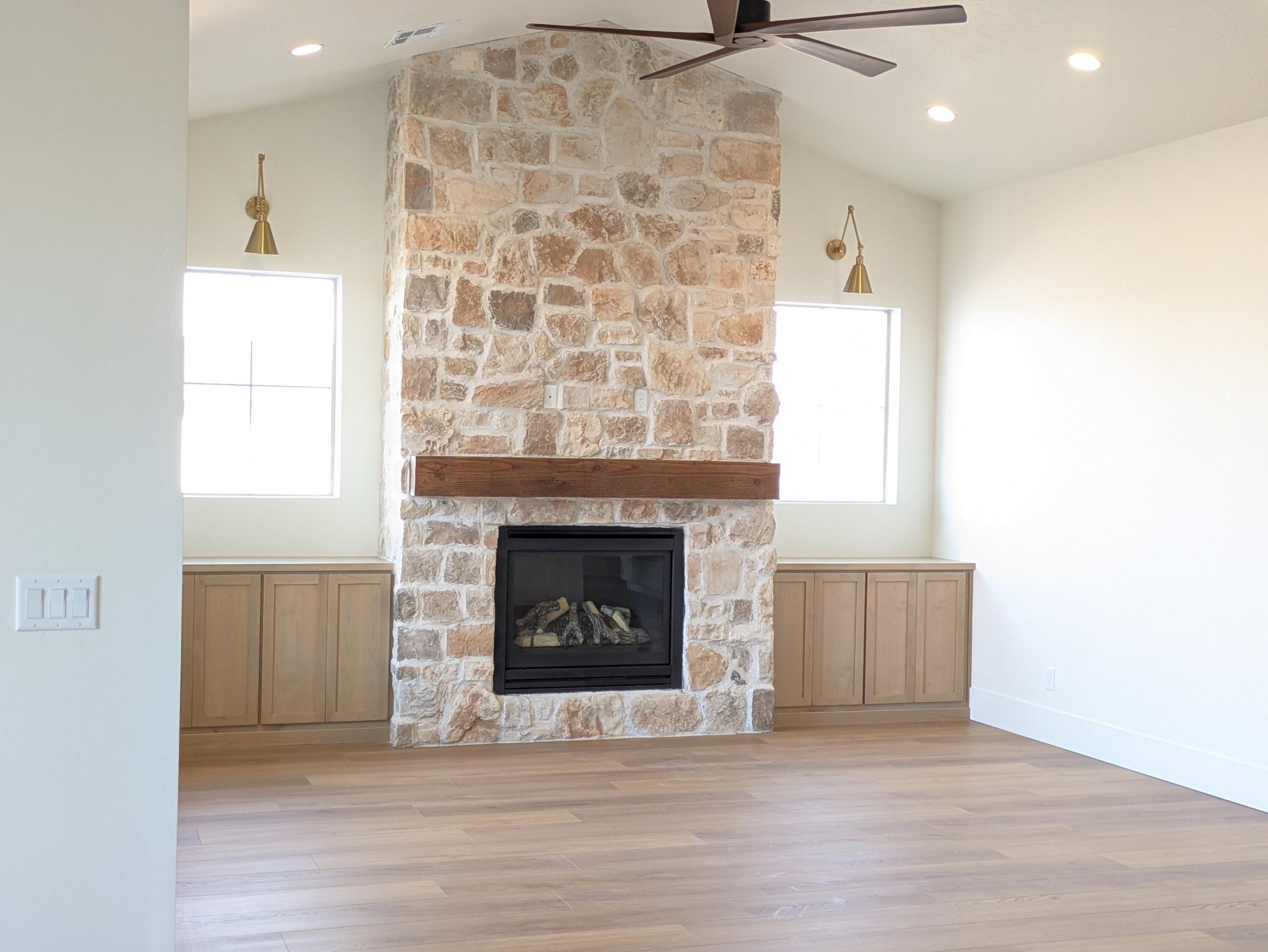 ESTATES AT BURKE SPRINGS - Residential