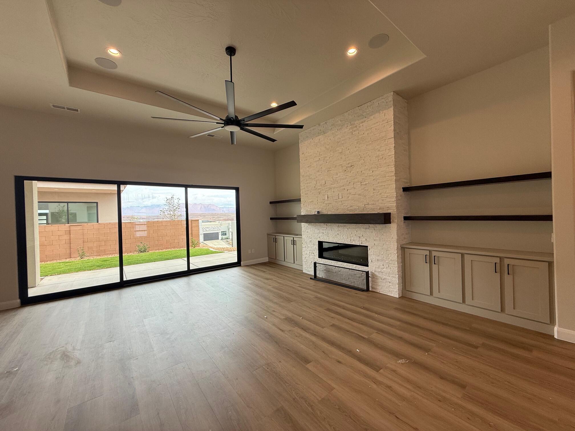 CASCATA AT DIVARIO - Residential