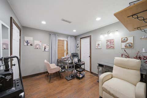 Tiny photo for 290 N 100 W, Hurricane, UT 84737 (MLS # 26-274098)