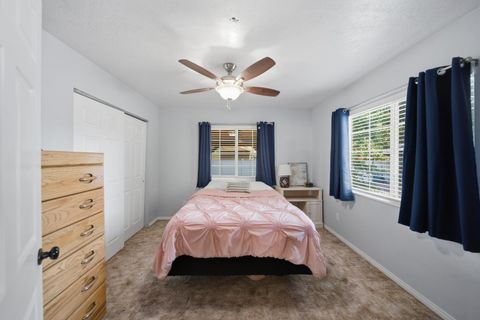 Tiny photo for 290 N 100 W, Hurricane, UT 84737 (MLS # 26-274098)
