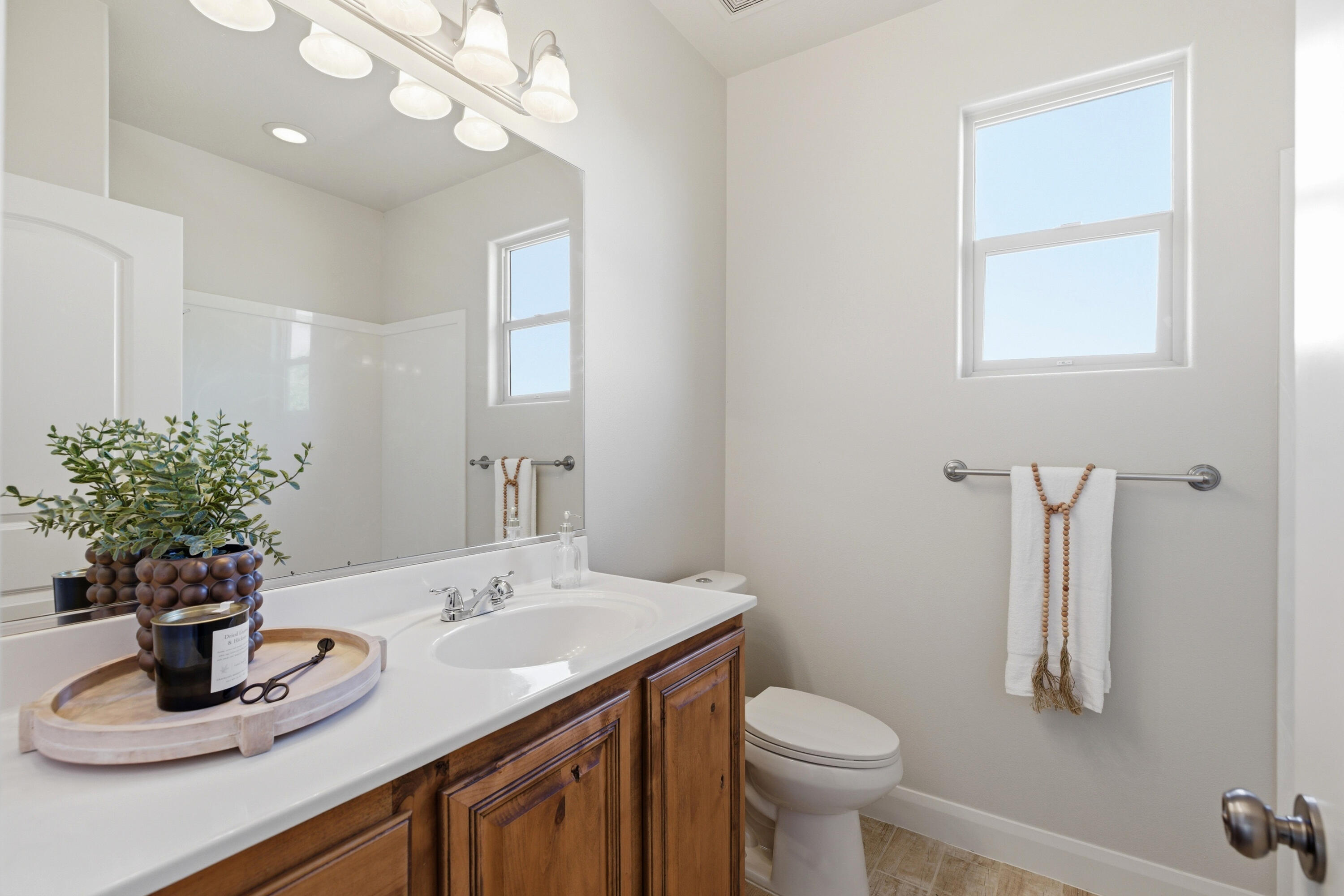 DESERT HILLS - Residential