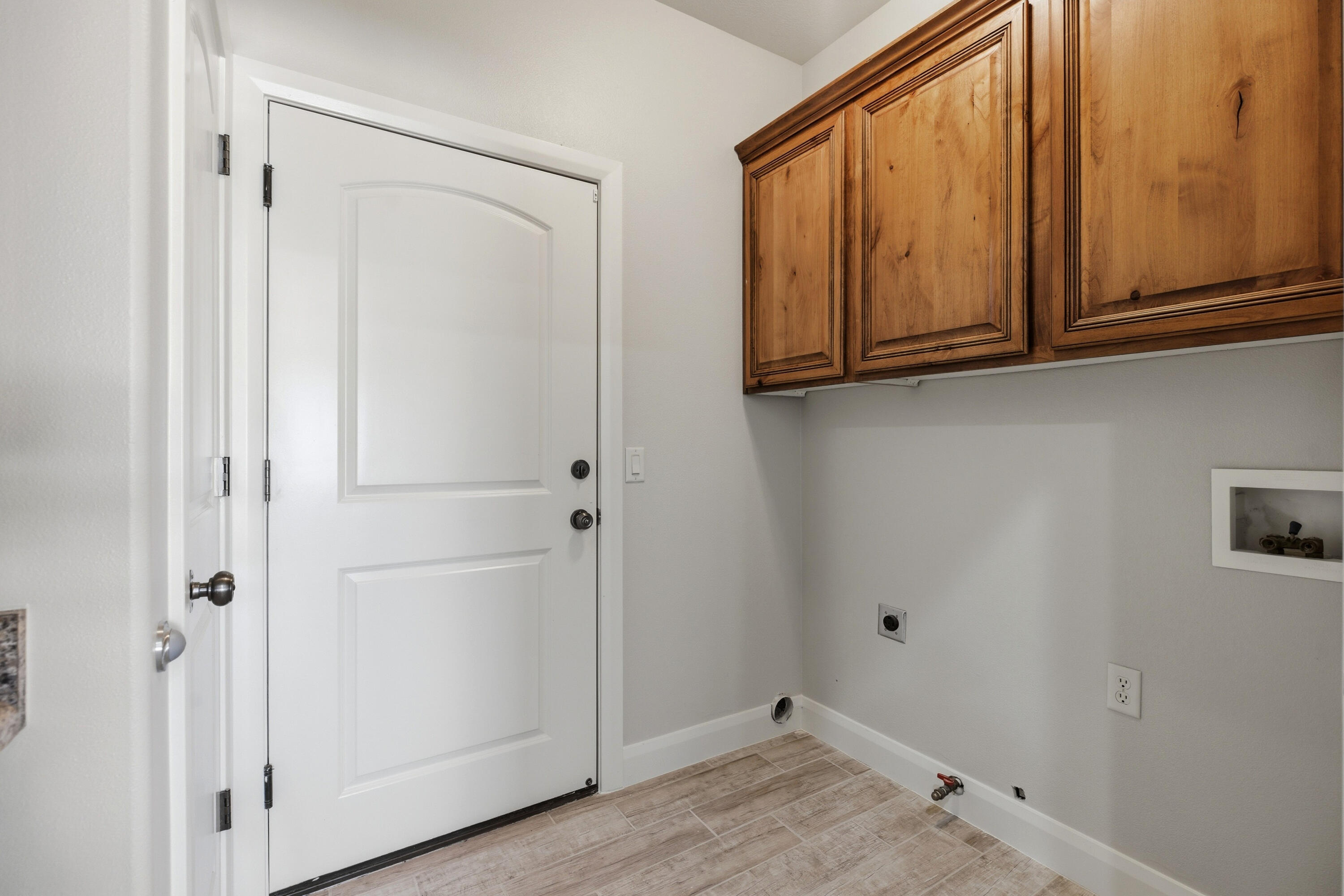 DESERT HILLS - Residential