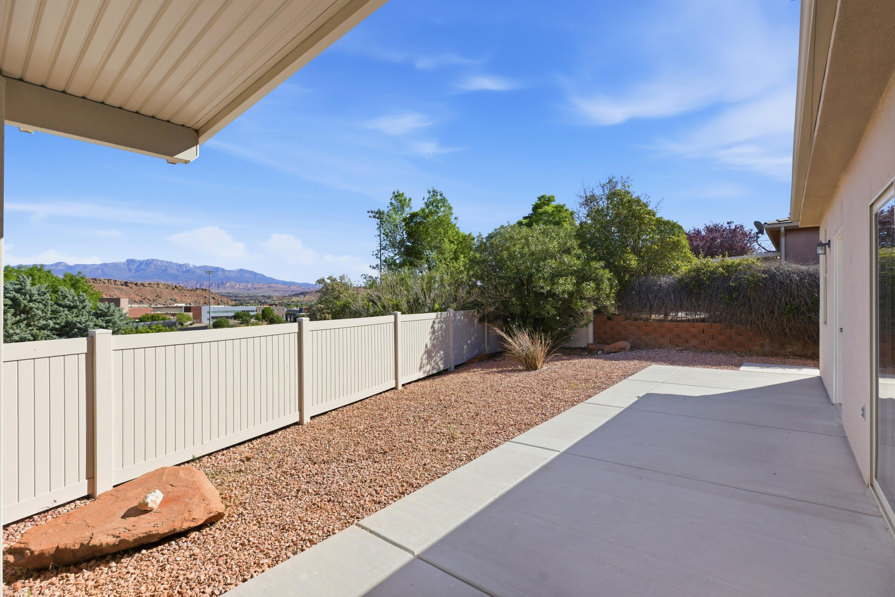 DESERT HILLS - Residential