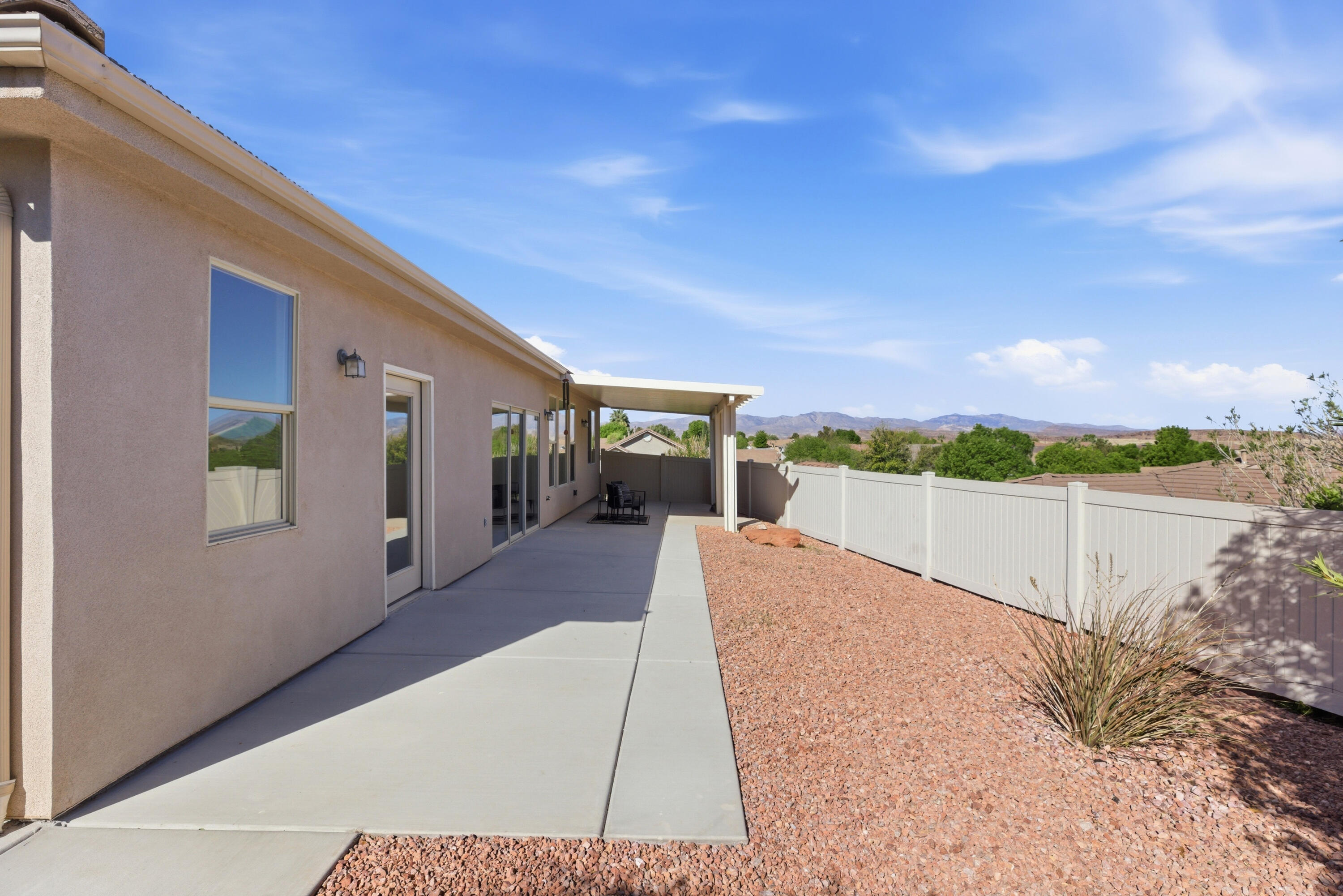 DESERT HILLS - Residential