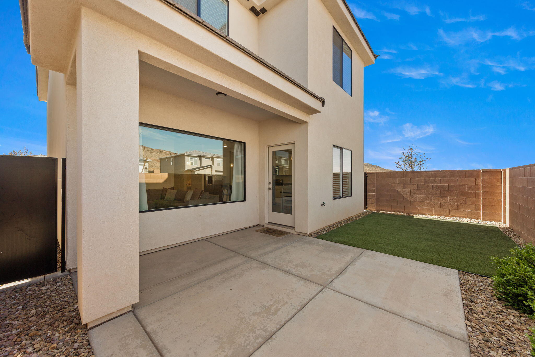 RED TRAILS SUNRISE VALLEY - Residential