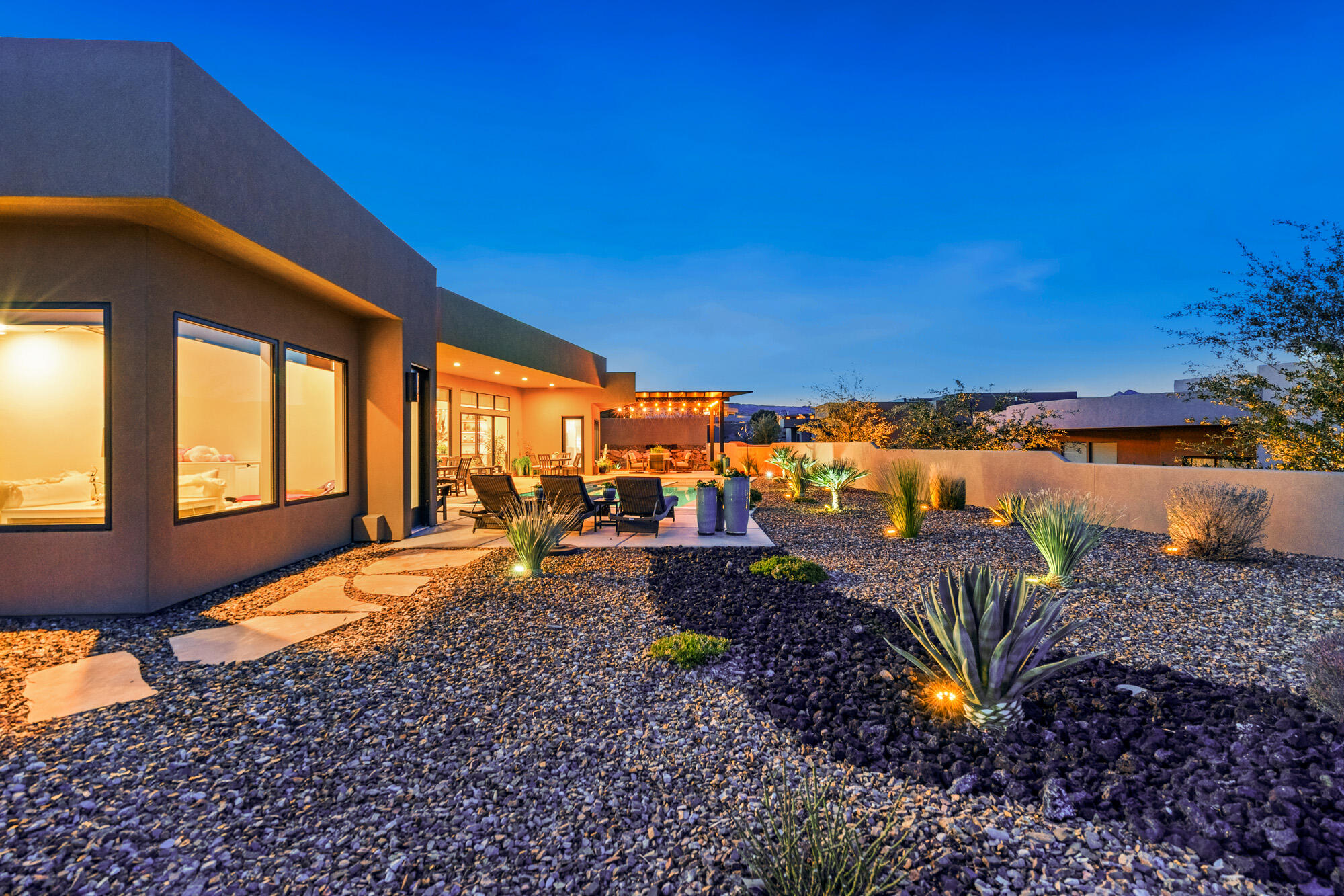 LEDGES OF ST GEORGE - Residential