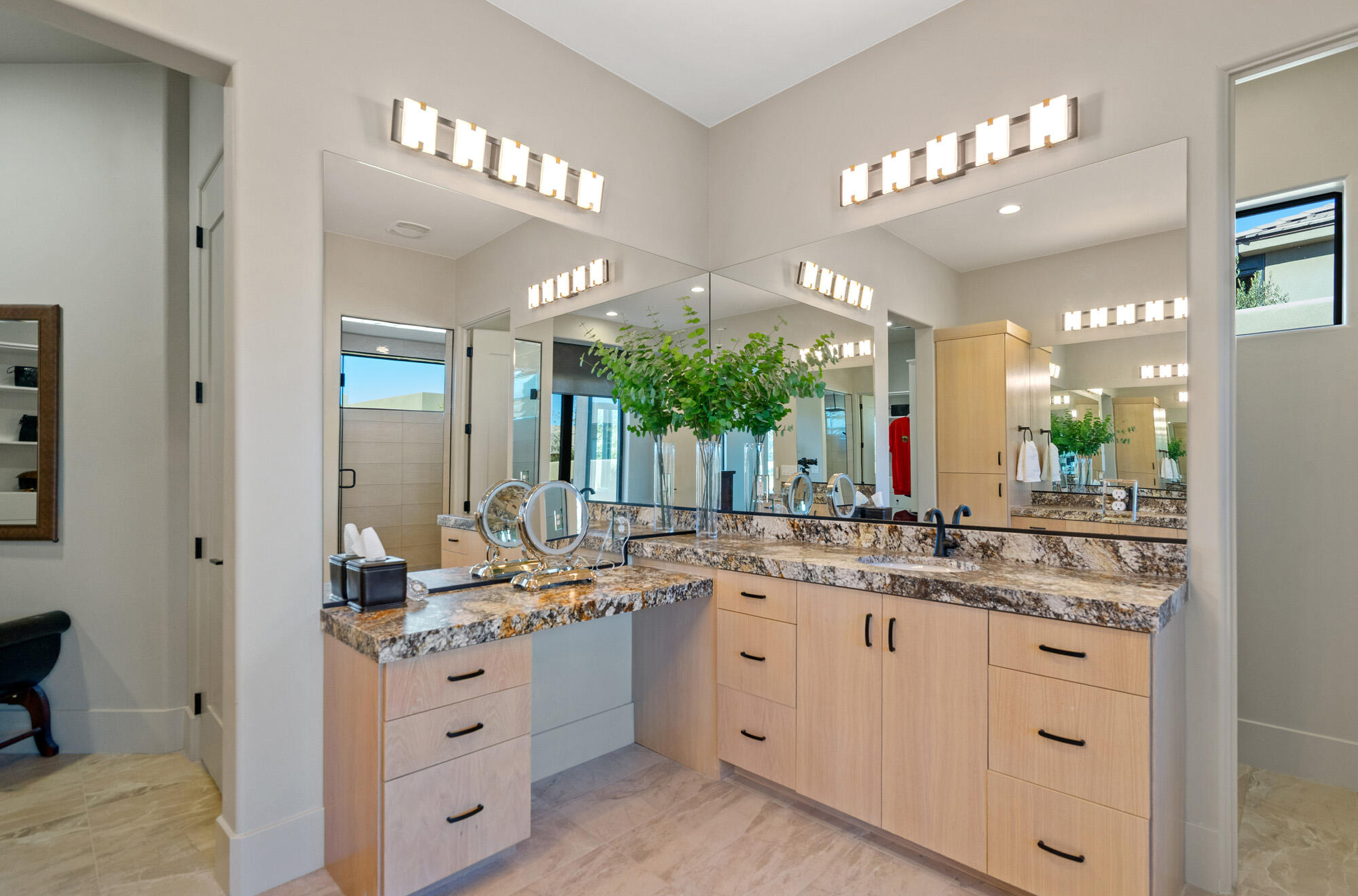 LEDGES OF ST GEORGE - Residential