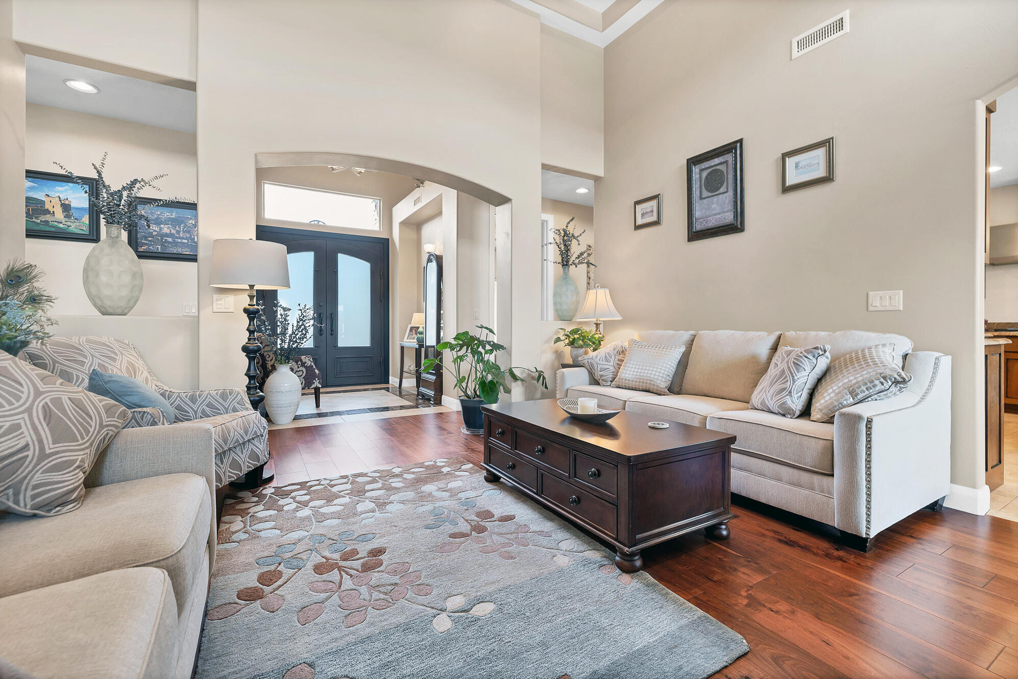 SILVER FALLS AT WASHINGTON BENCH - Residential