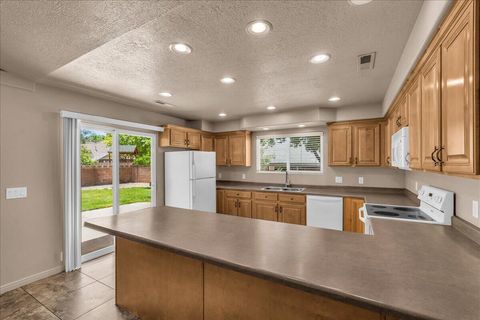 Tiny photo for 3038 S WILLOW DR, Saint George, UT 84790 (MLS # 26-272696)