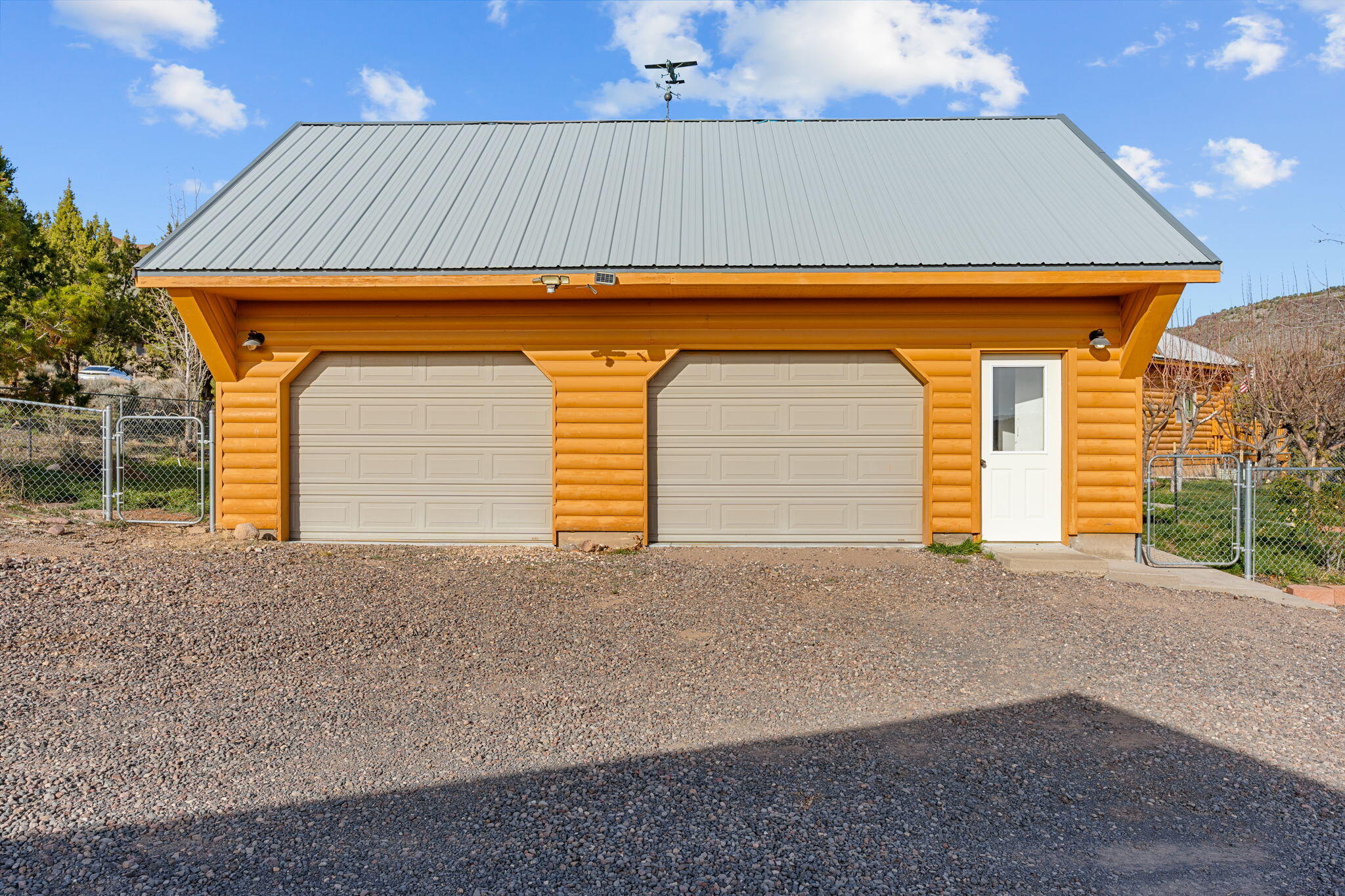 BROOKSIDE ESTATES - Residential