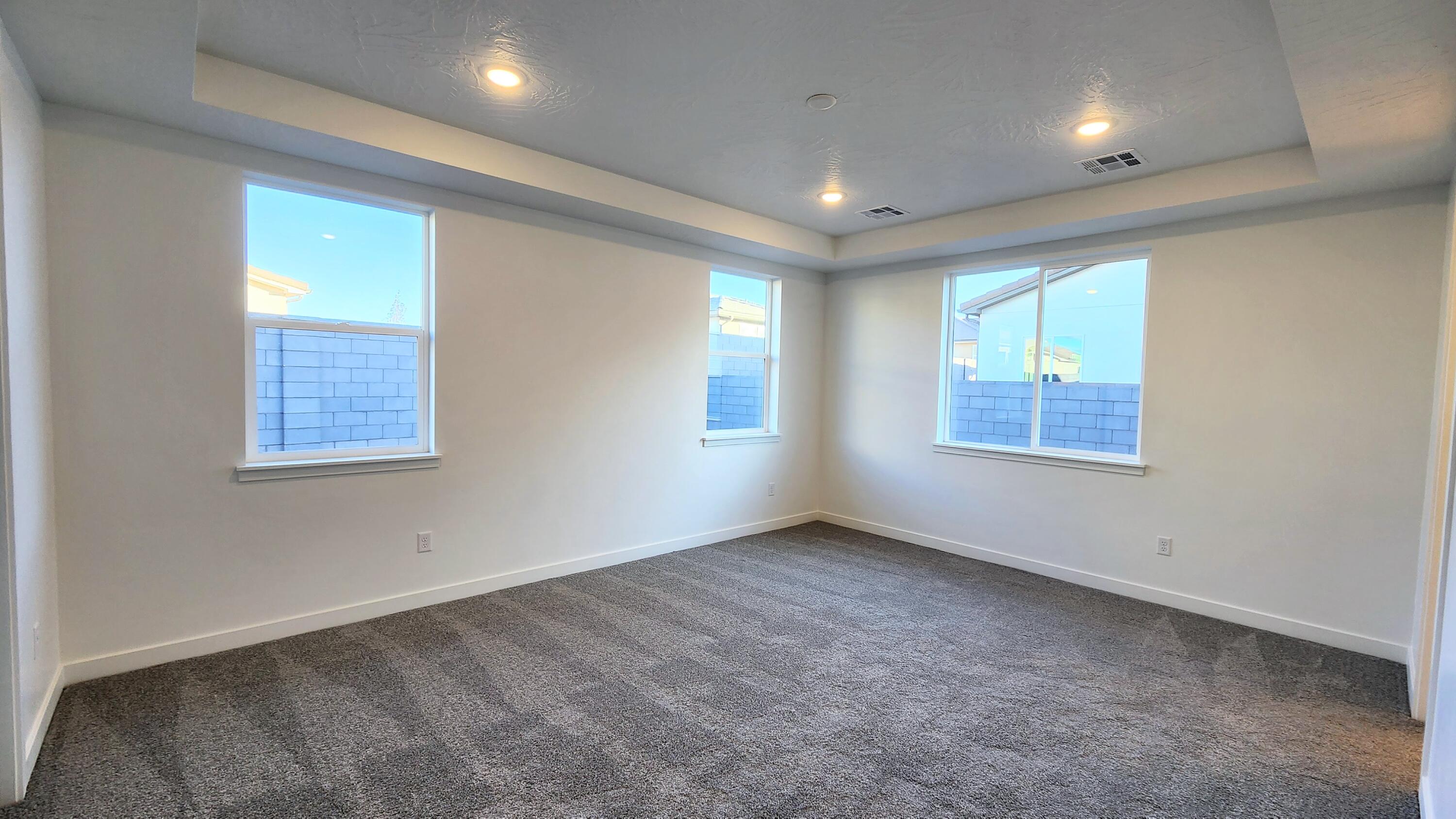 RED SLATE ESTATES - Residential