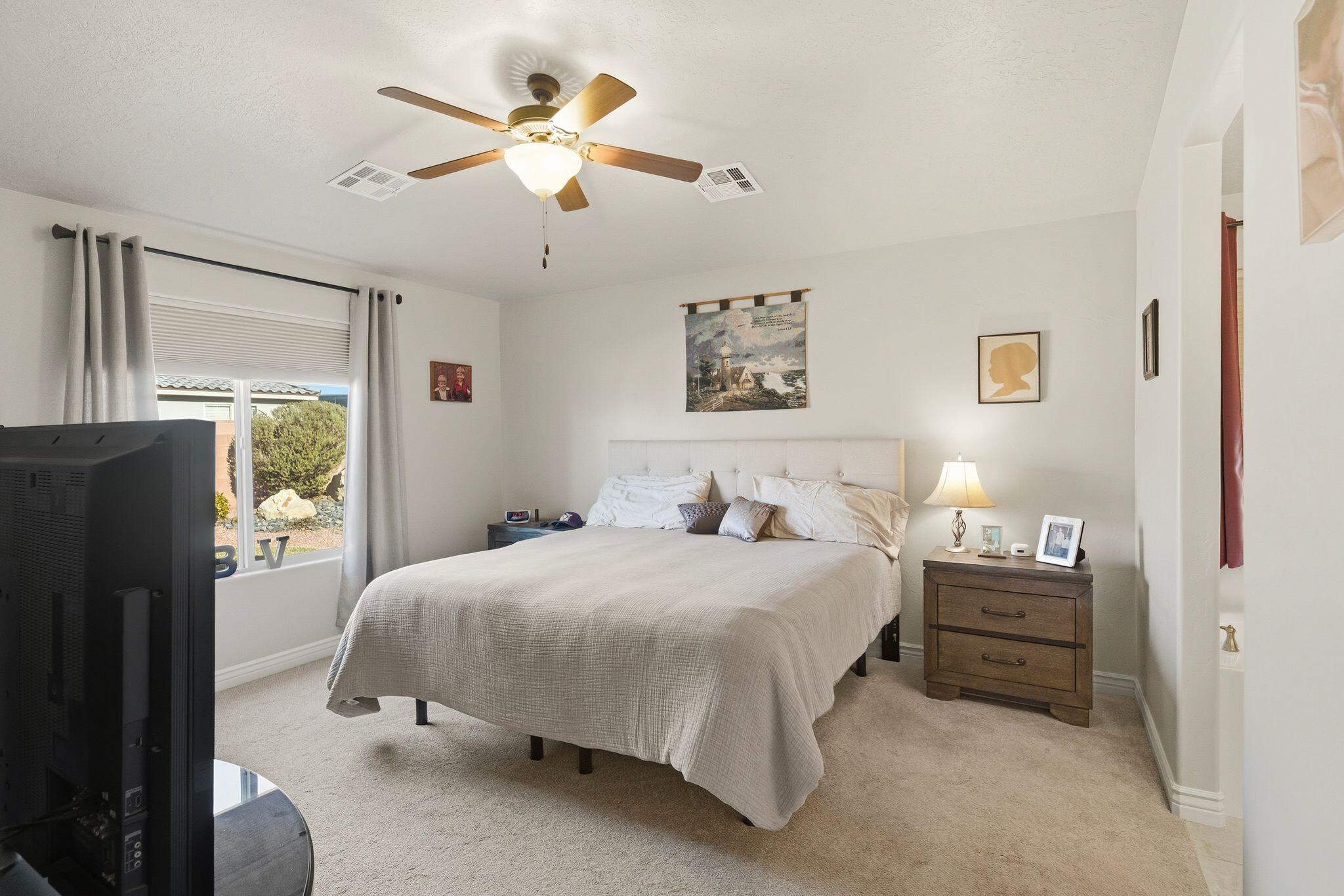 SUGAR PLUM IN THE FIELDS - Residential