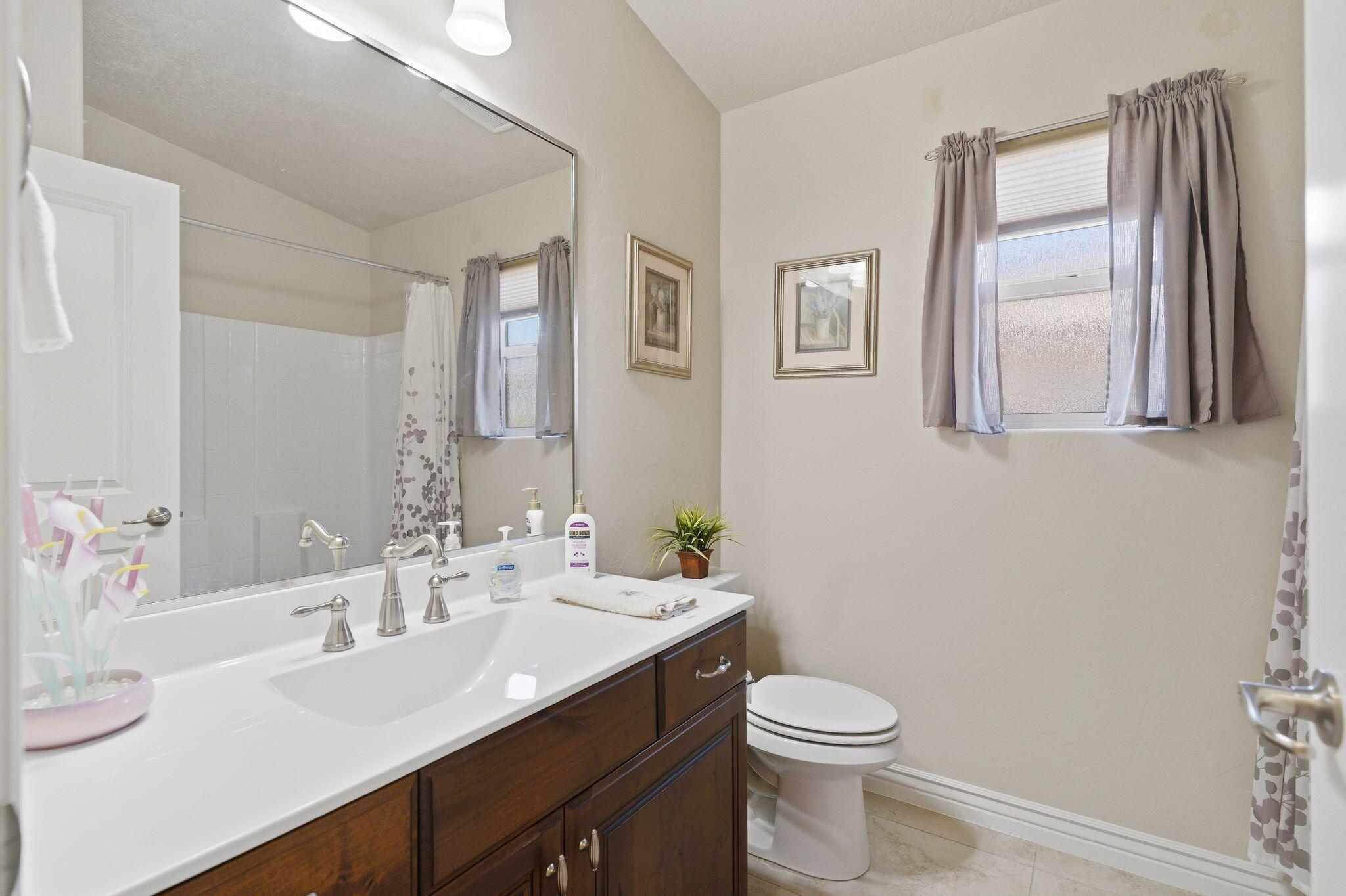 SUGAR PLUM IN THE FIELDS - Residential