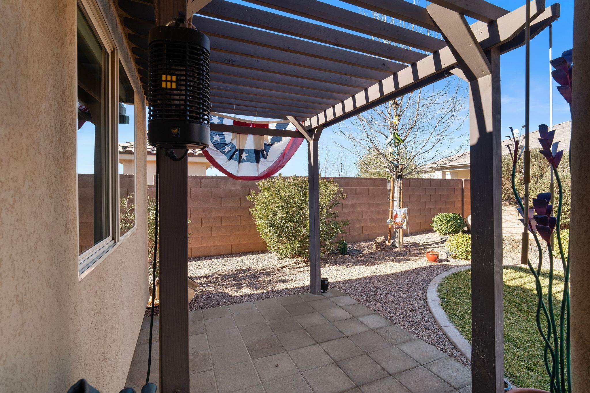 SUGAR PLUM IN THE FIELDS - Residential