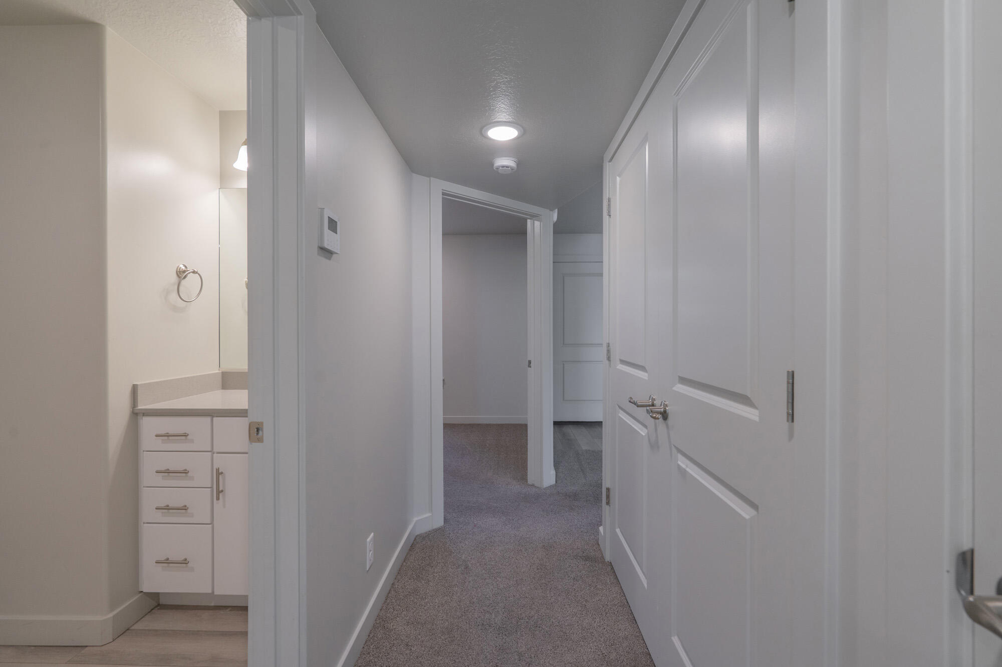 RED VISTA CONDO - Residential