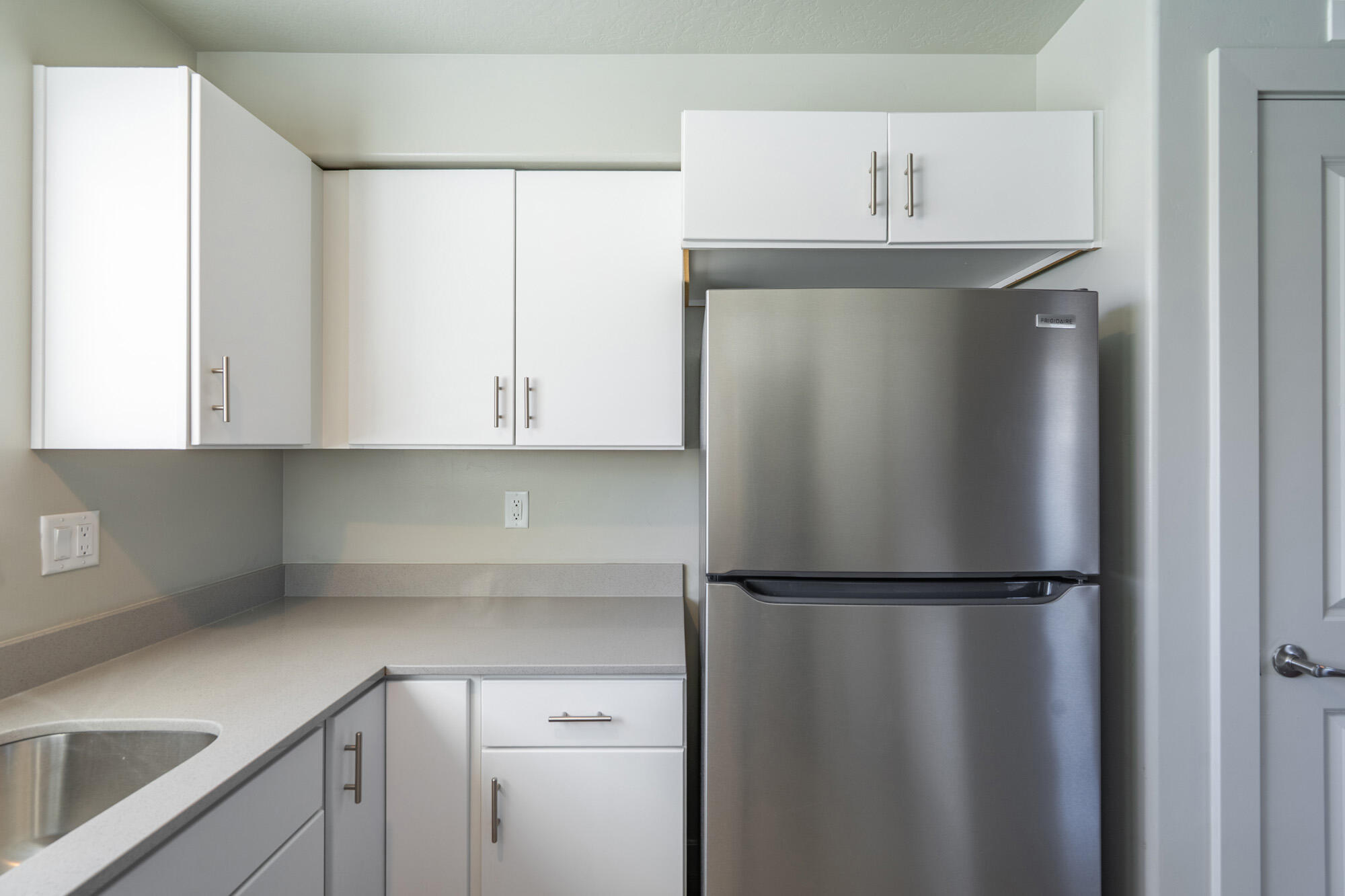 RED VISTA CONDO - Residential