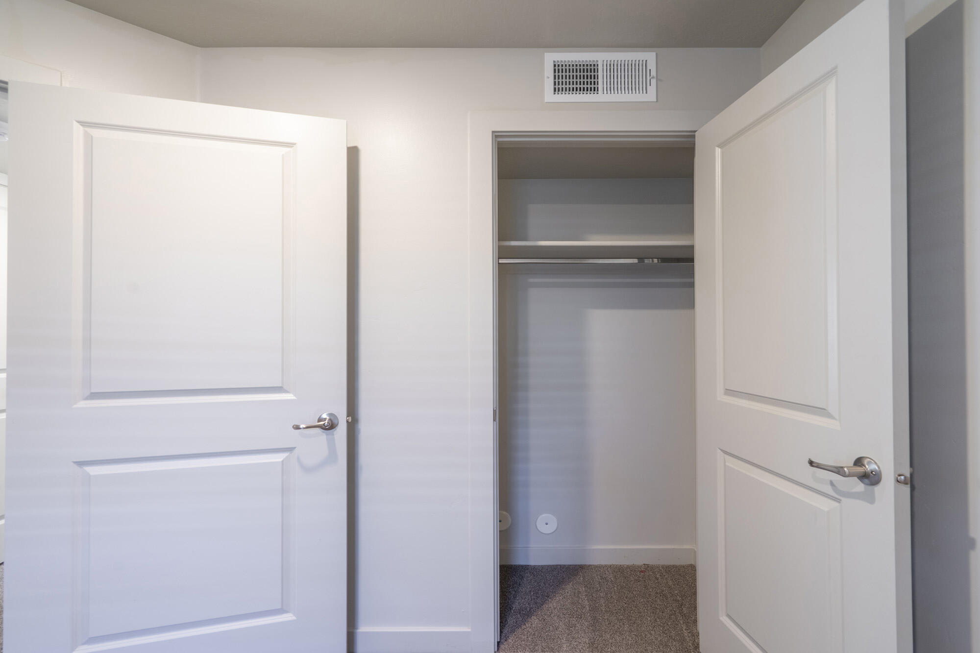 RED VISTA CONDO - Residential