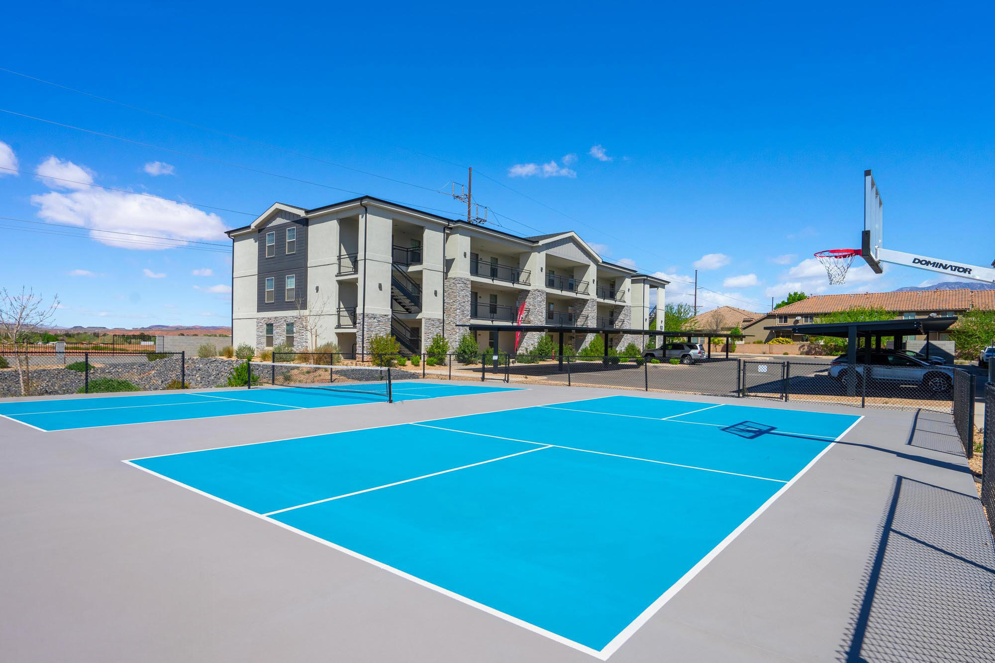 RED VISTA CONDO - Residential