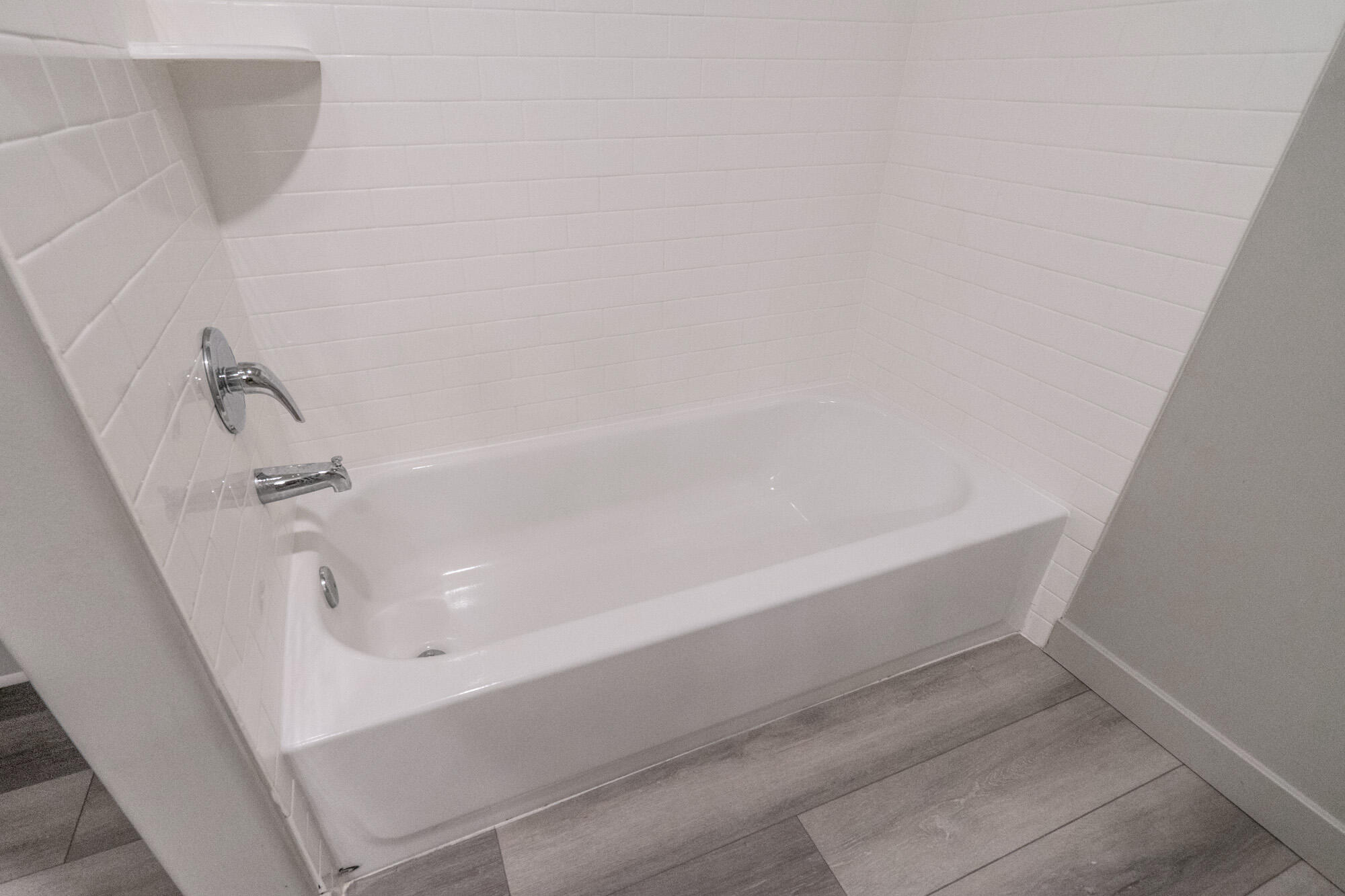 RED VISTA CONDO - Residential