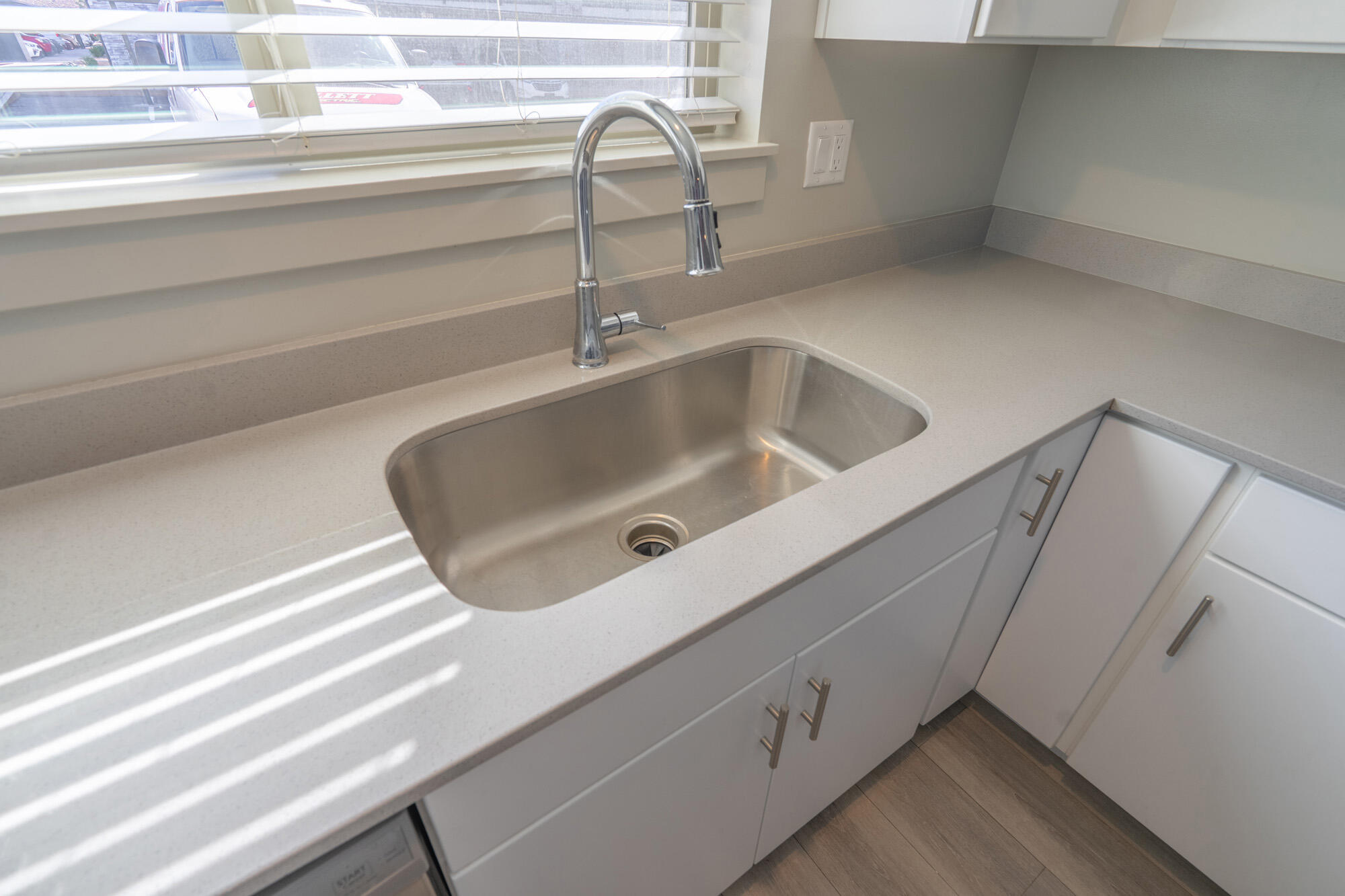 RED VISTA CONDO - Residential