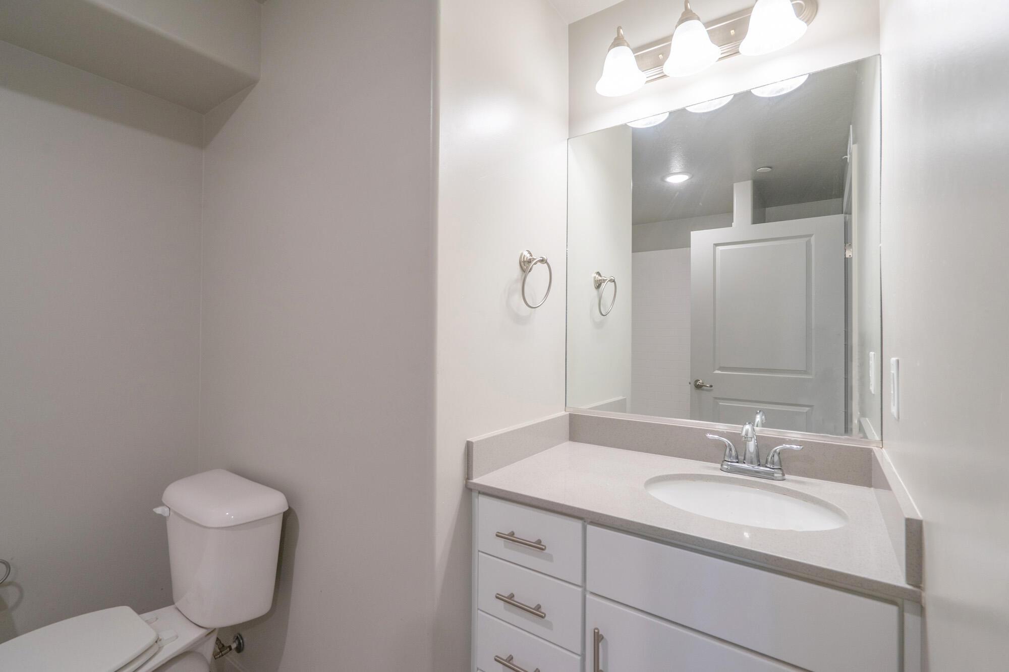 RED VISTA CONDO - Residential