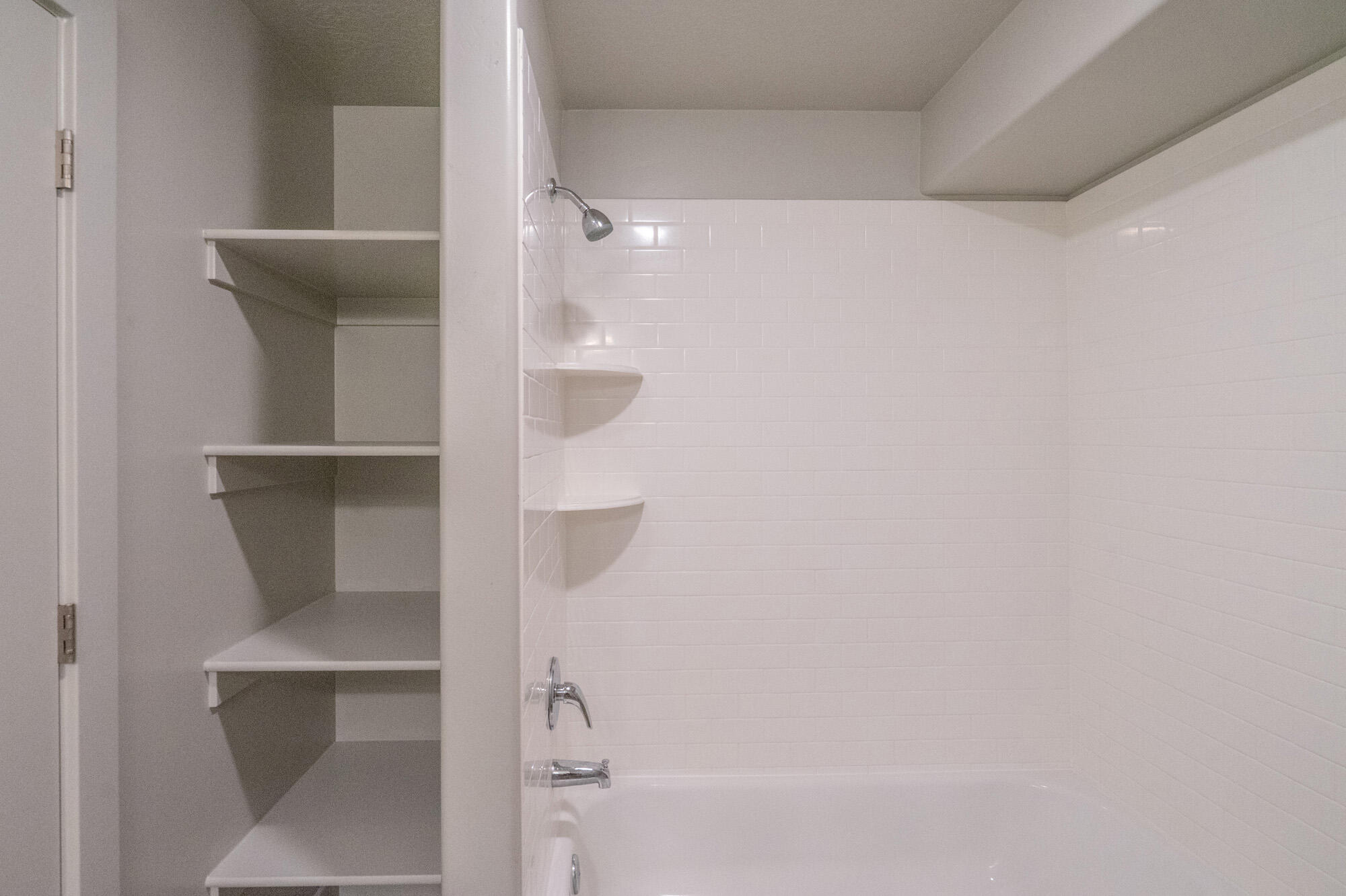 RED VISTA CONDO - Residential