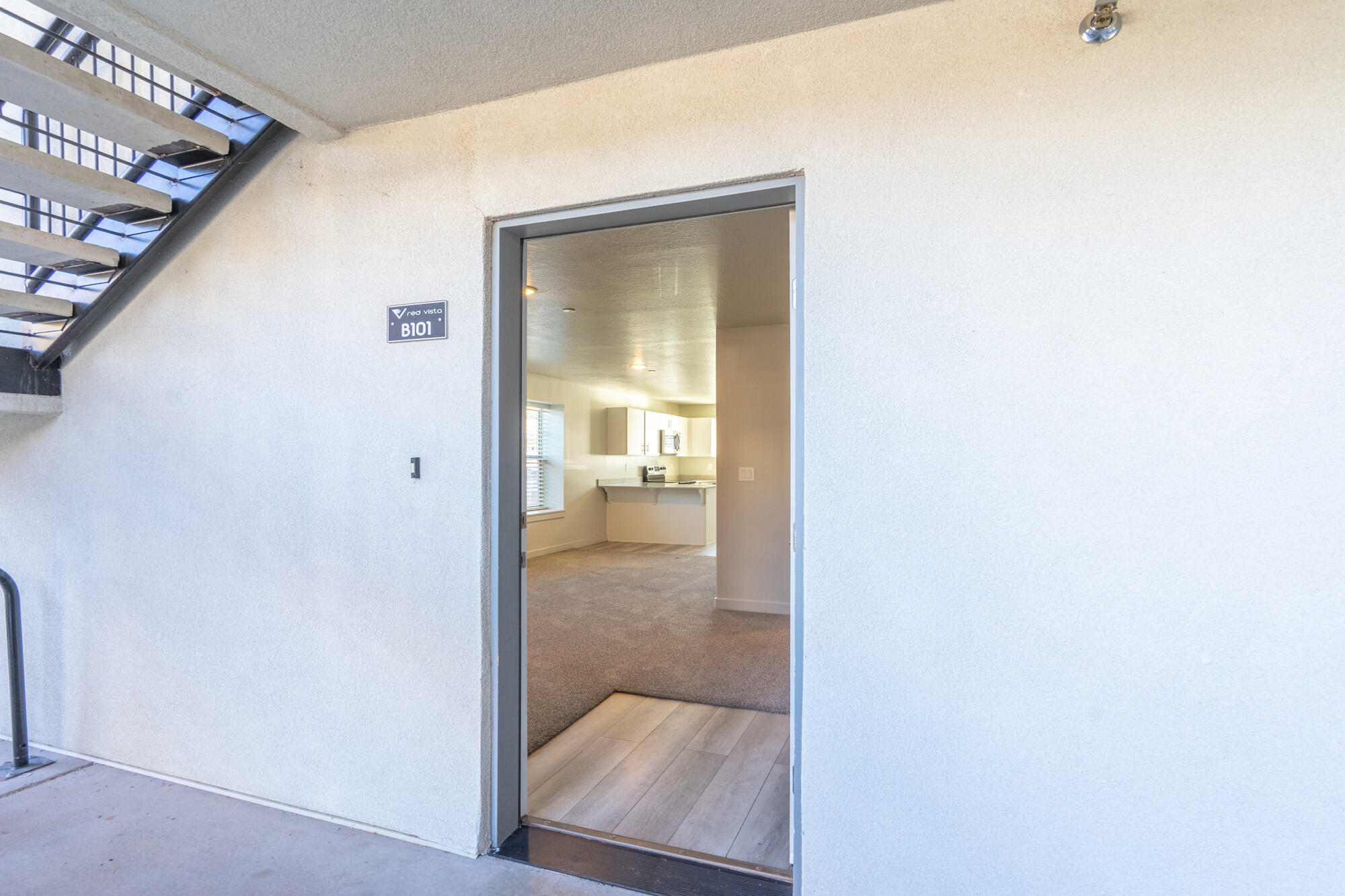 RED VISTA CONDO - Residential