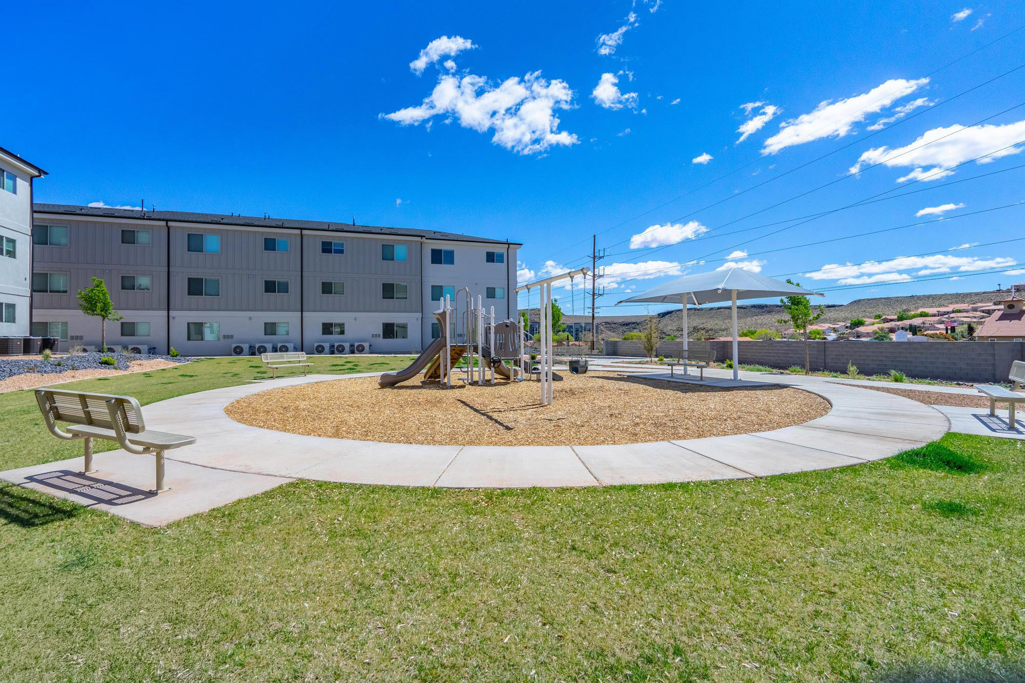 RED VISTA CONDO - Residential