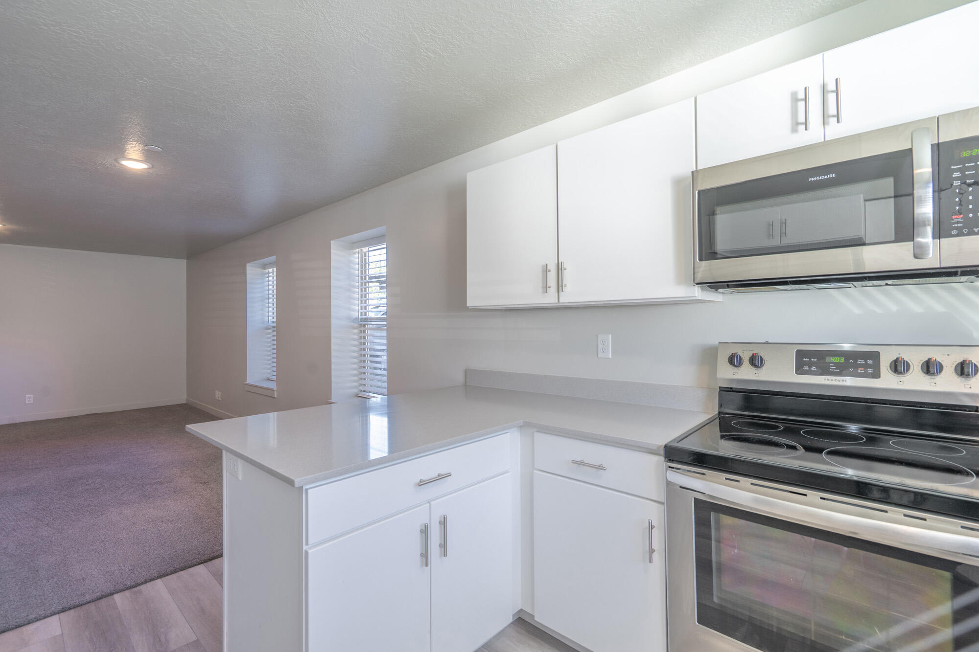 RED VISTA CONDO - Residential