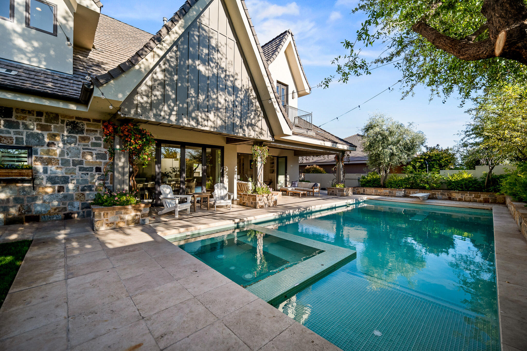 VINEYARDS - Residential