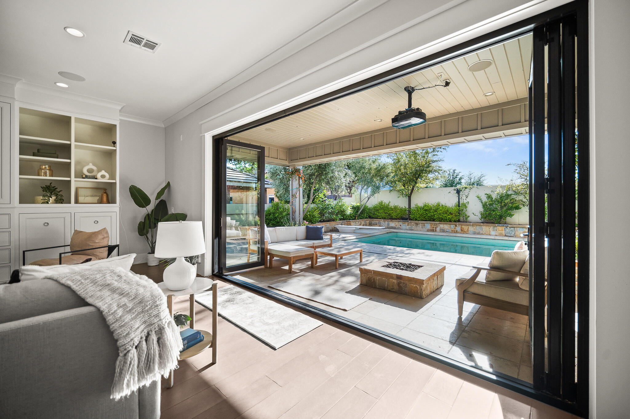 VINEYARDS - Residential