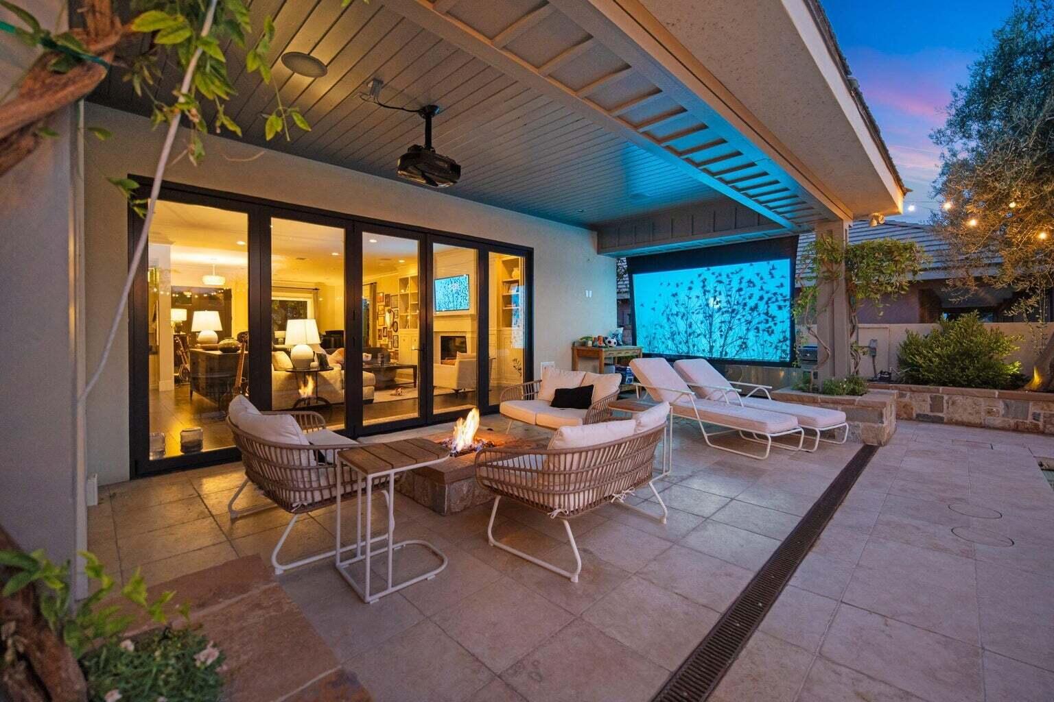 VINEYARDS - Residential