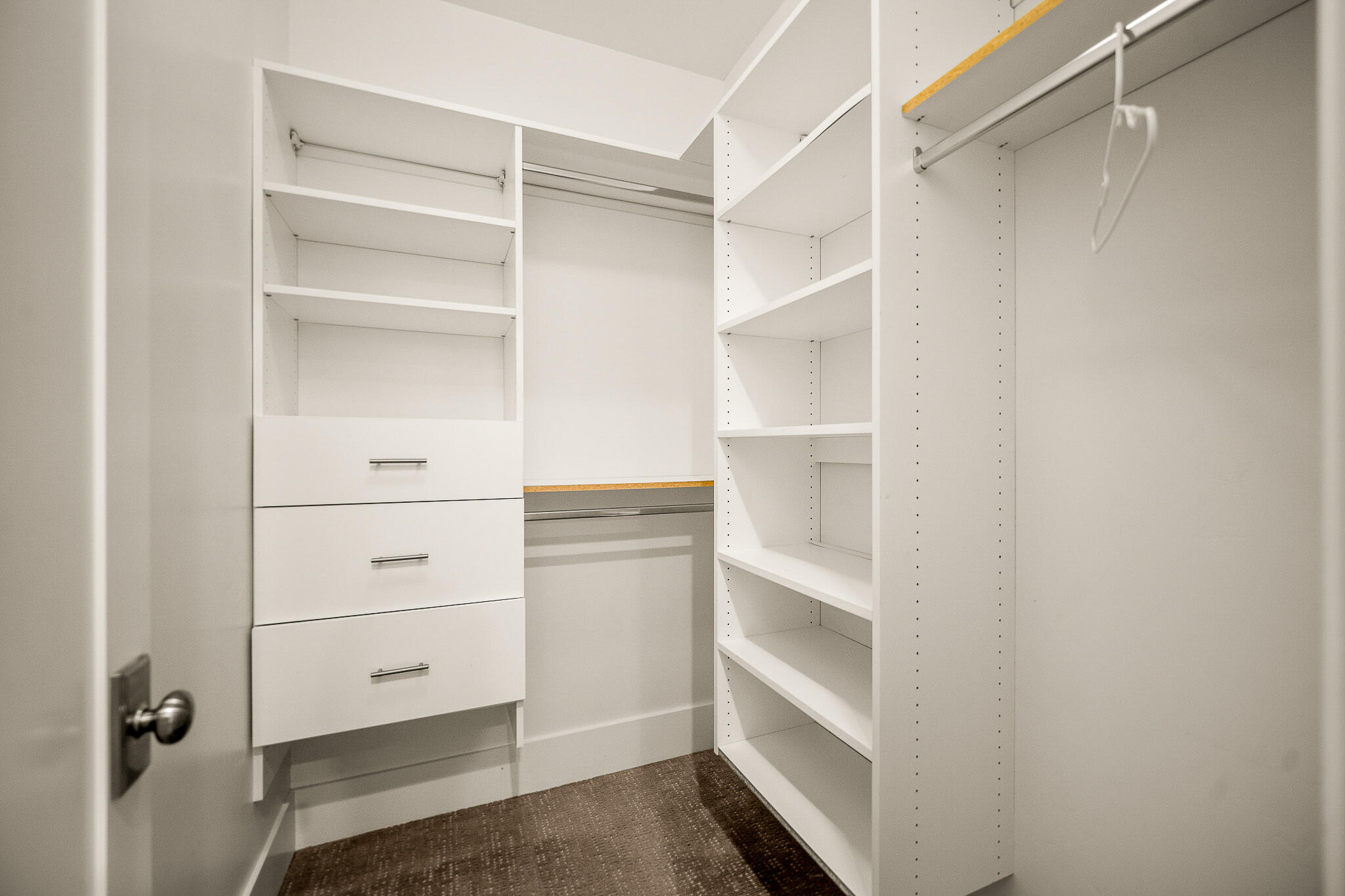 VINEYARDS - Residential