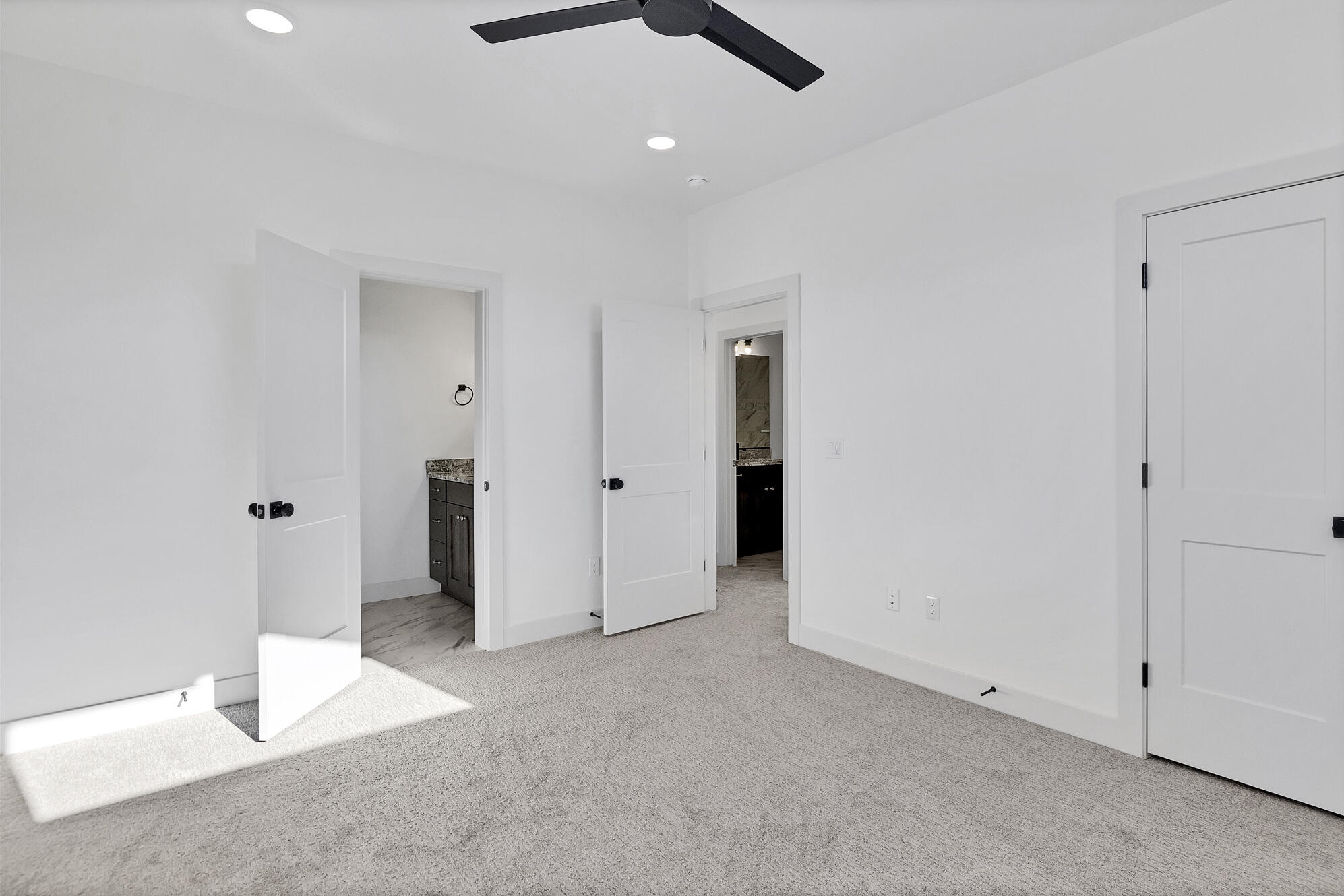 FIREROCK - Residential