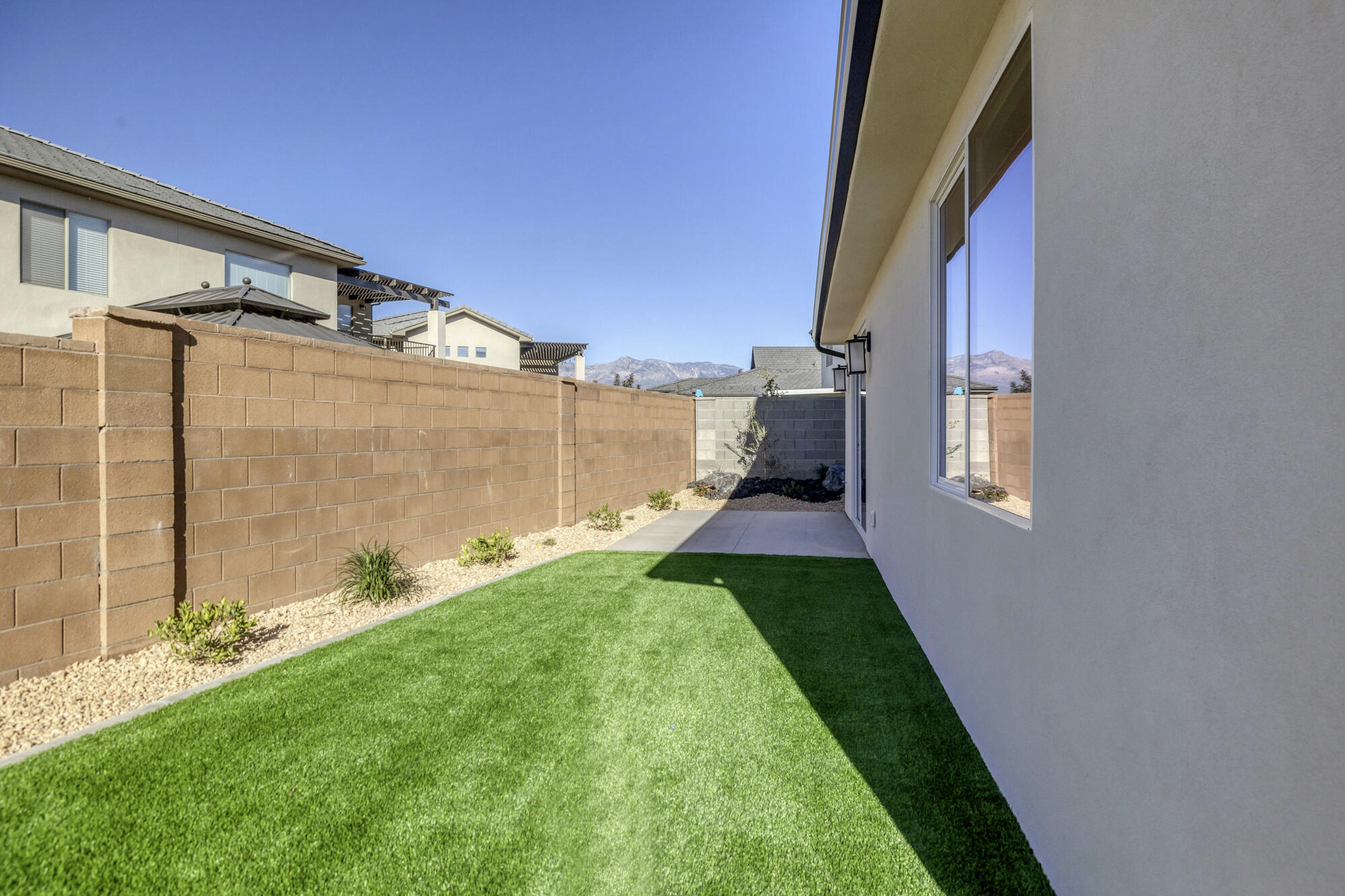 FIREROCK - Residential