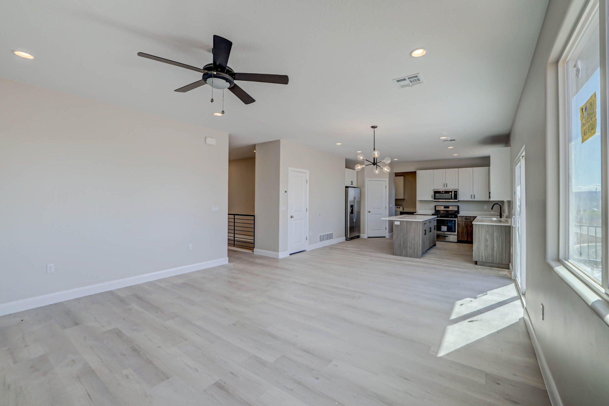 TWIN LAKE RESORT - Residential