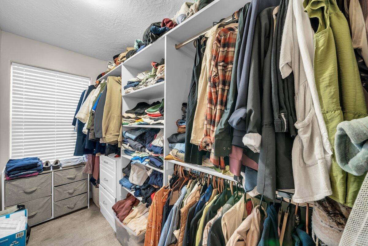 DESERT HILLS - Residential