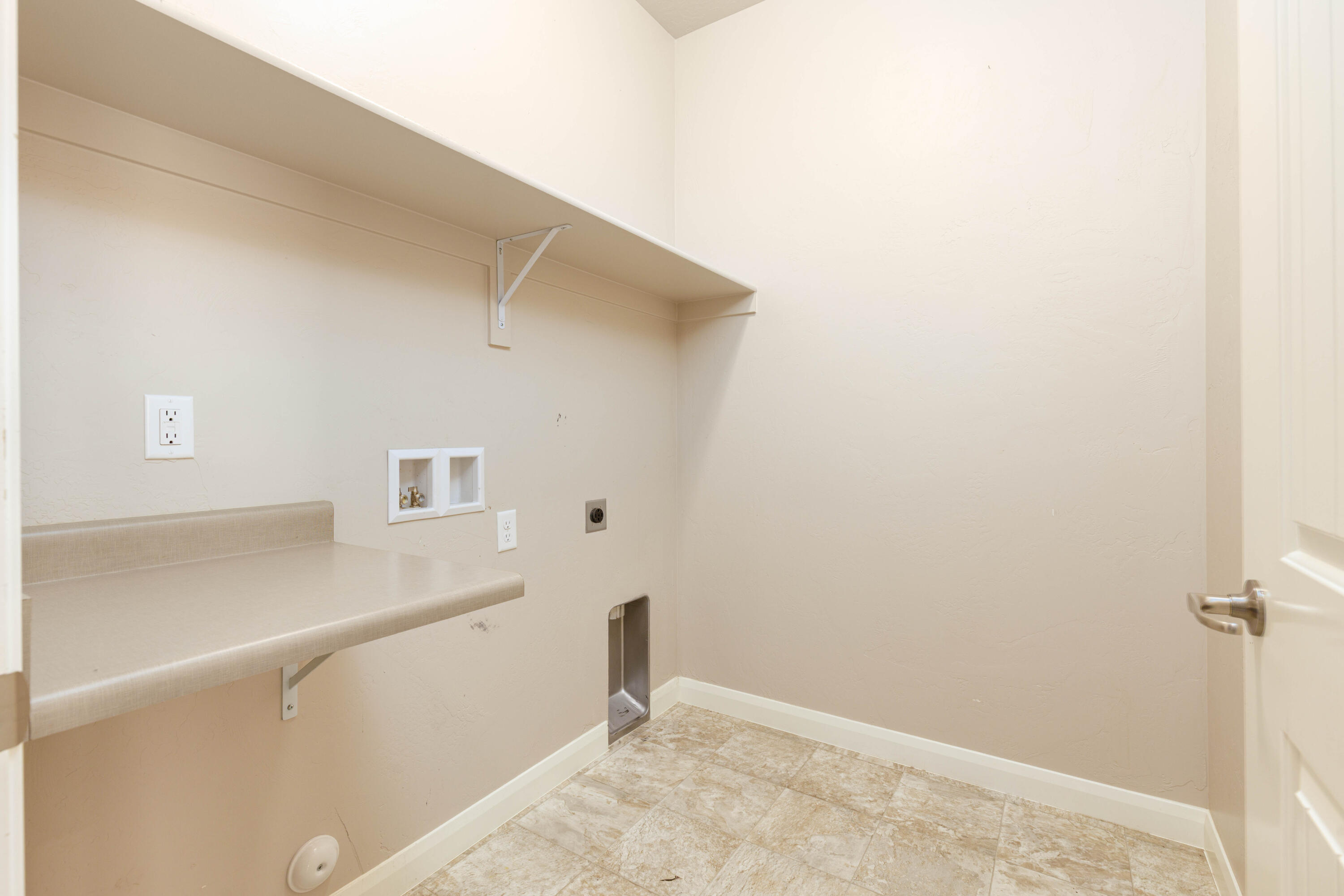 SUGAR PLUM IN THE FIELDS - Residential