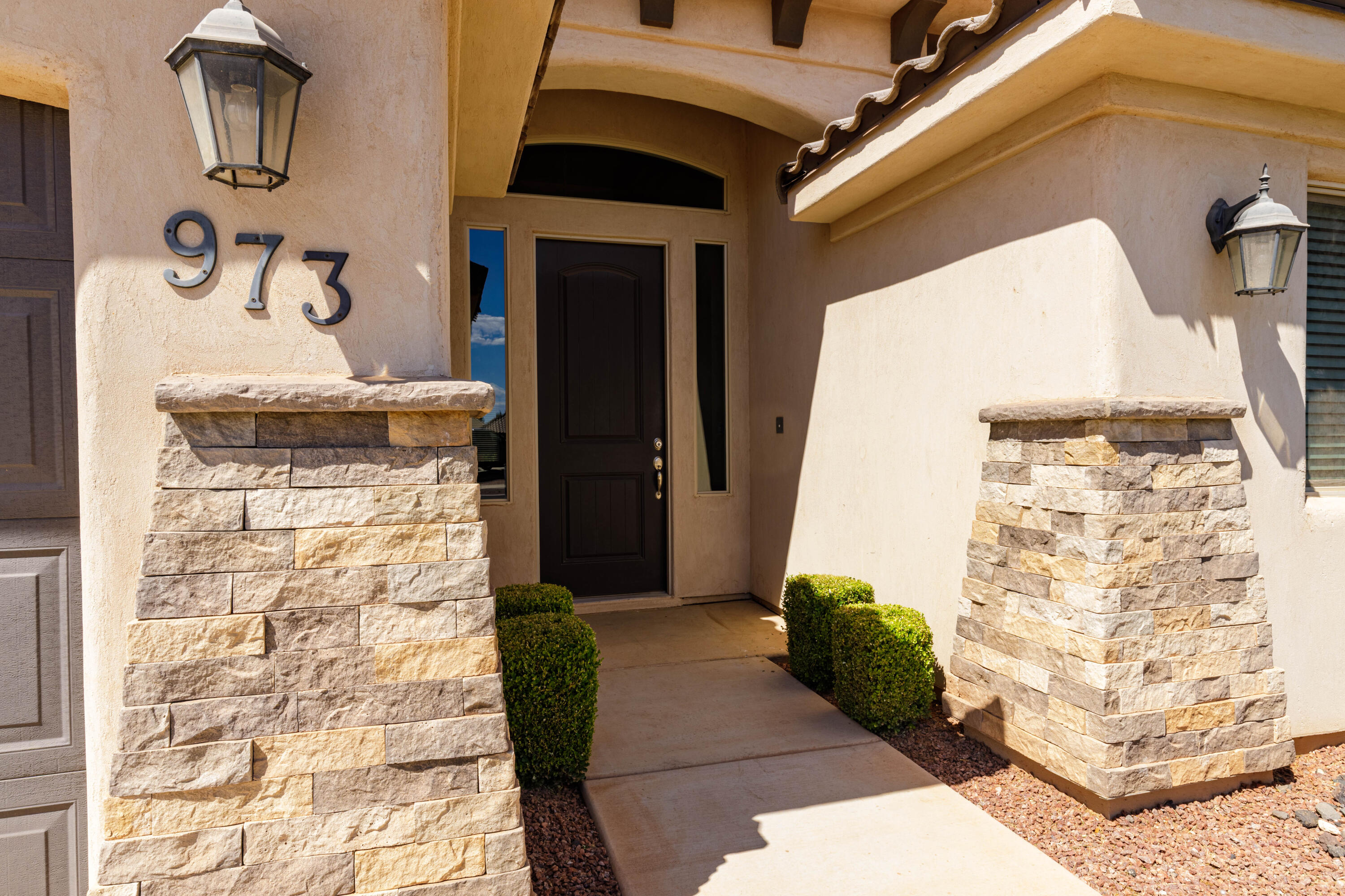 SUGAR PLUM IN THE FIELDS - Residential