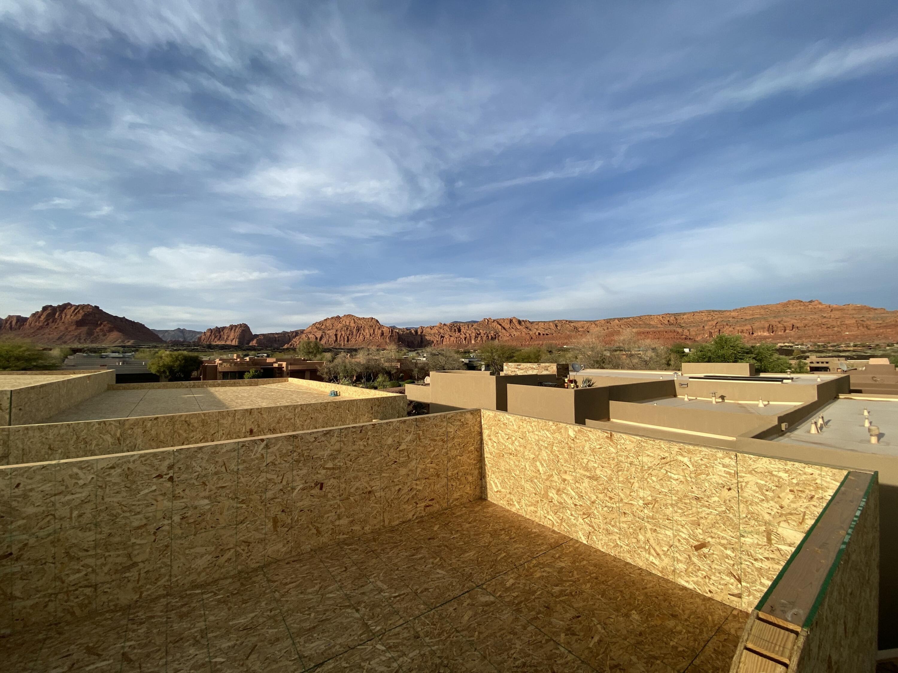 RESERVE OF ENTRADA SNOW CANYON PATIO HOMES - Residential
