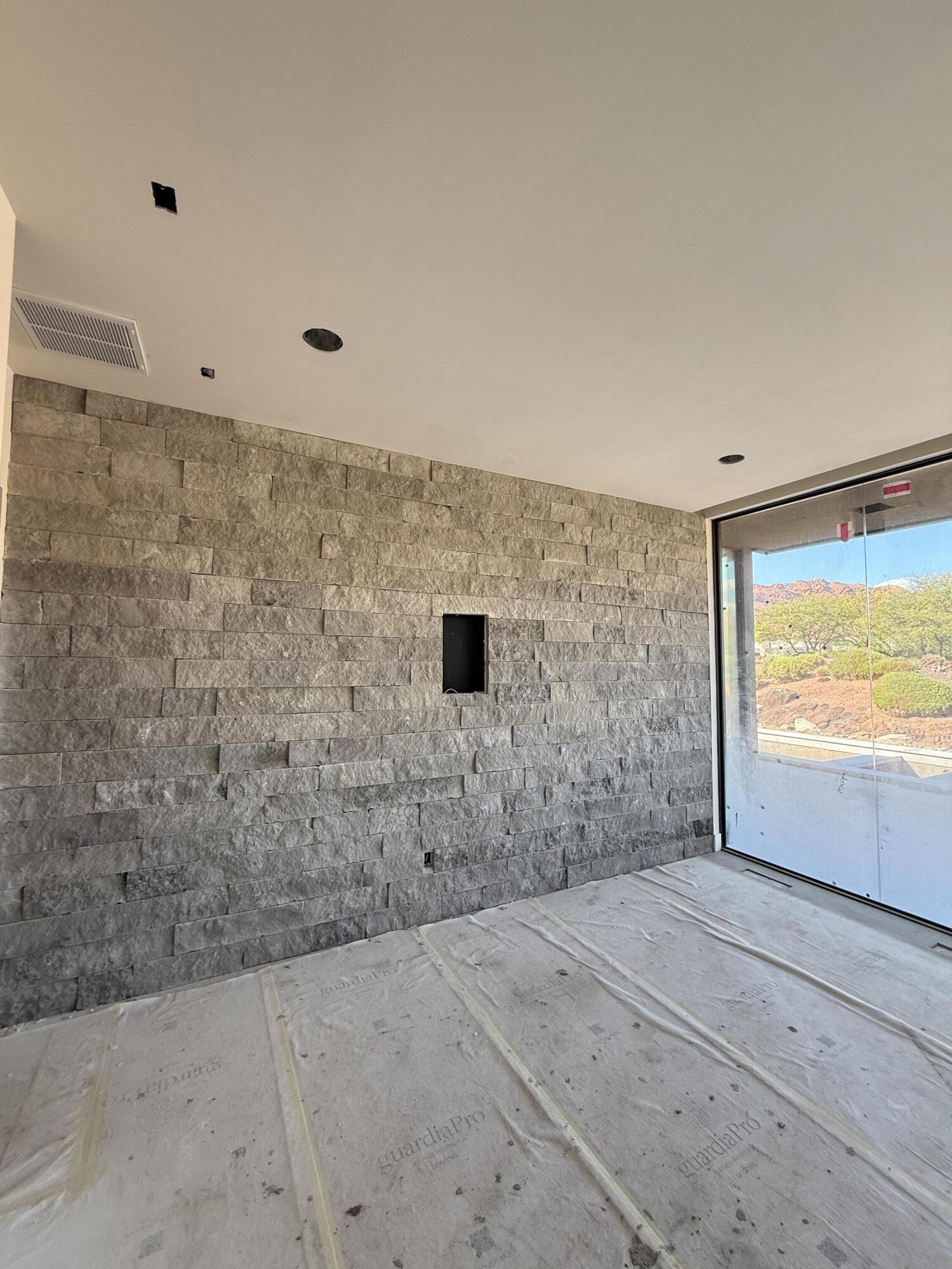 RESERVE OF ENTRADA SNOW CANYON PATIO HOMES - Residential