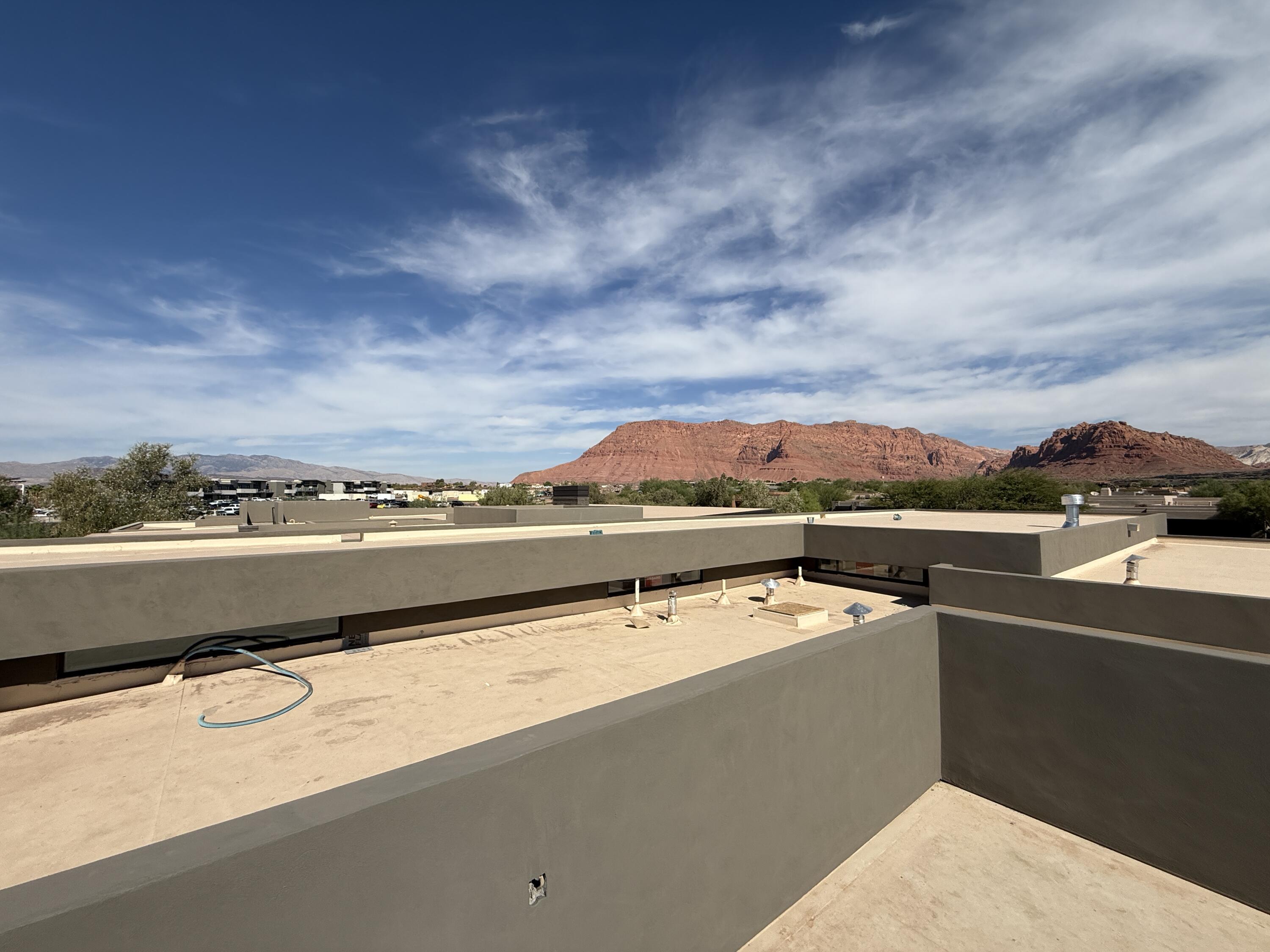 RESERVE OF ENTRADA SNOW CANYON PATIO HOMES - Residential