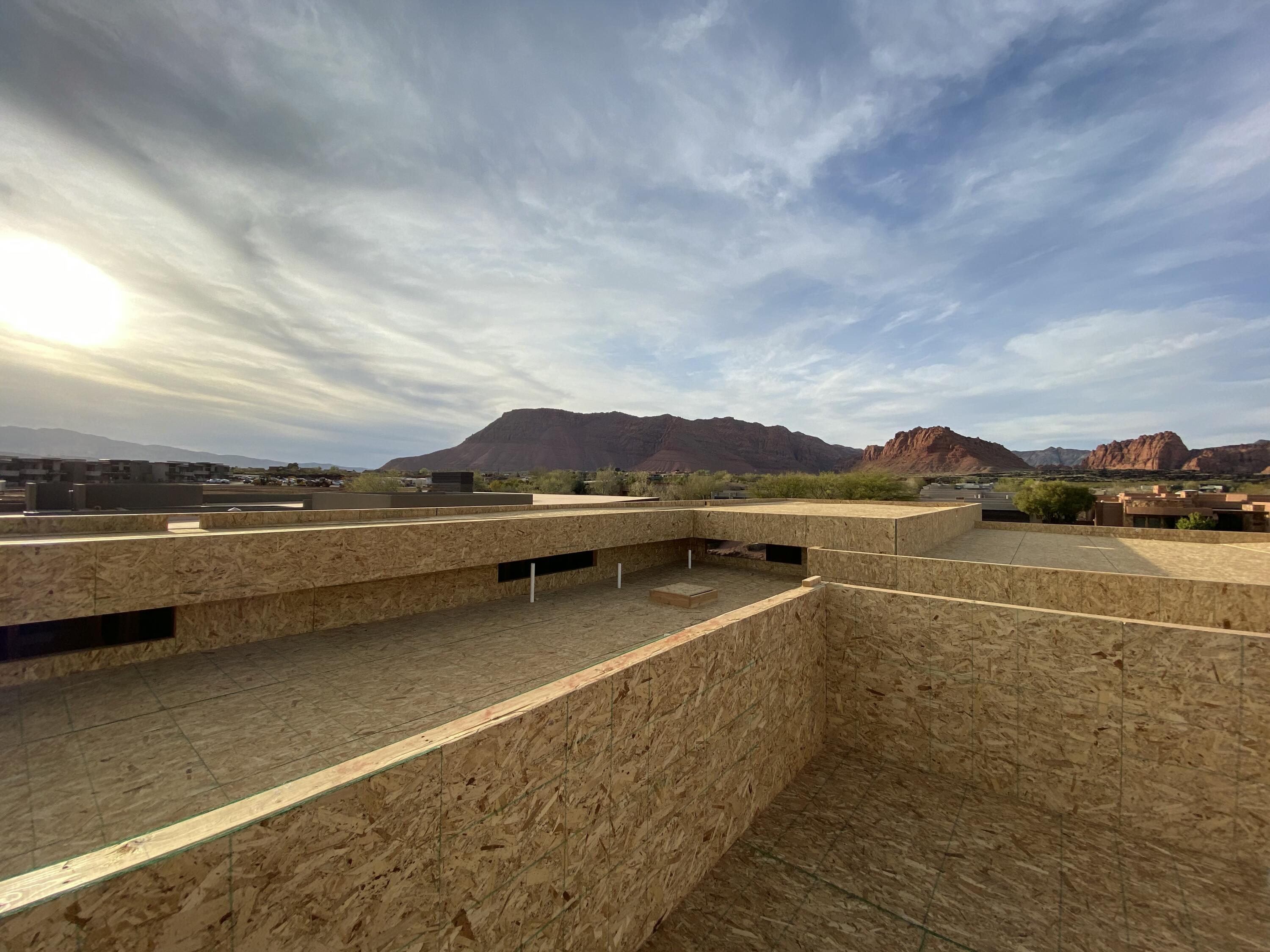 RESERVE OF ENTRADA SNOW CANYON PATIO HOMES - Residential