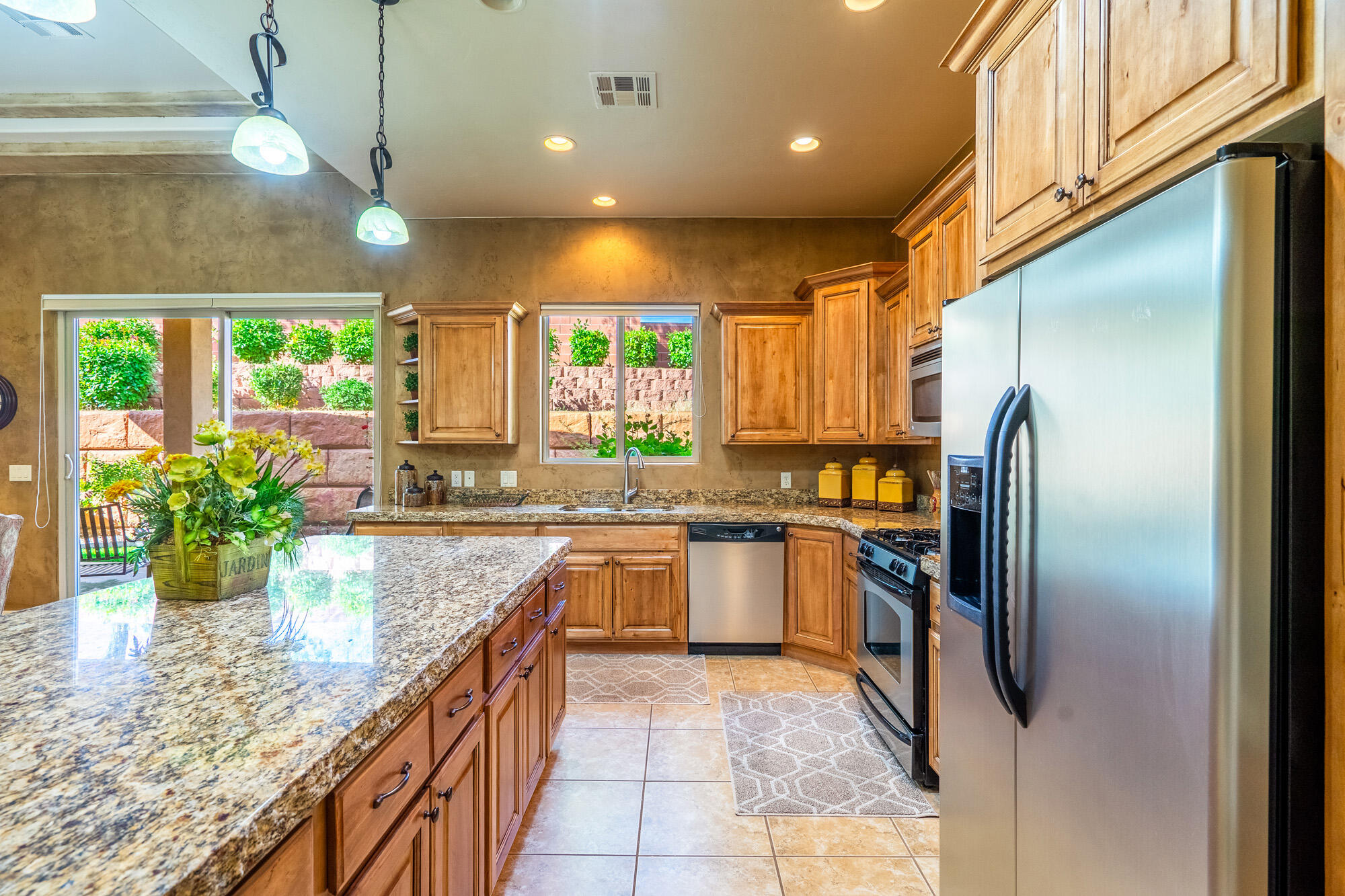 SILVERSTONE AT GREEN SPRINGS - Residential